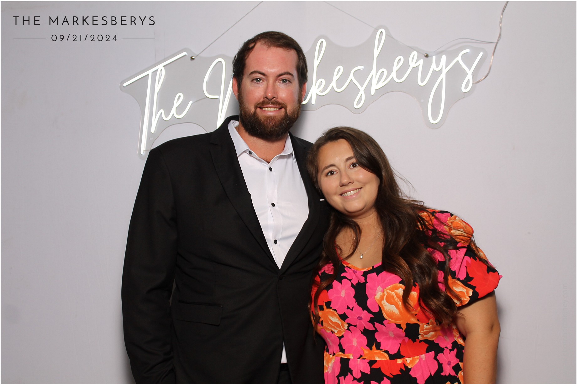 Locklier/Markesbery | View more photos from the event at gallery.photoboothcincy.com/u/PhotoBoothCincy/LocklierMarkesbery