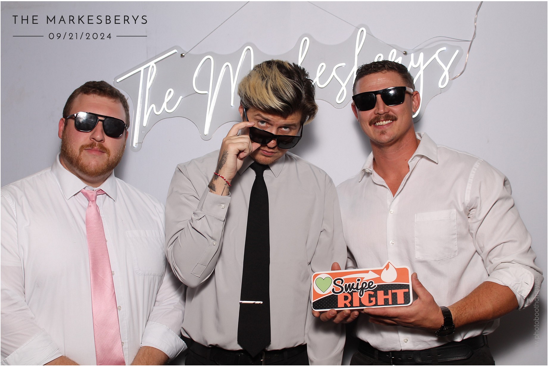Locklier/Markesbery | View more photos from the event at gallery.photoboothcincy.com/u/PhotoBoothCincy/LocklierMarkesbery