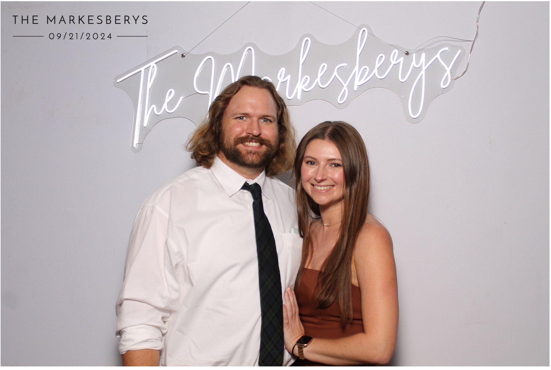 Locklier/Markesbery | View more photos from the event at gallery.photoboothcincy.com/u/PhotoBoothCincy/LocklierMarkesbery