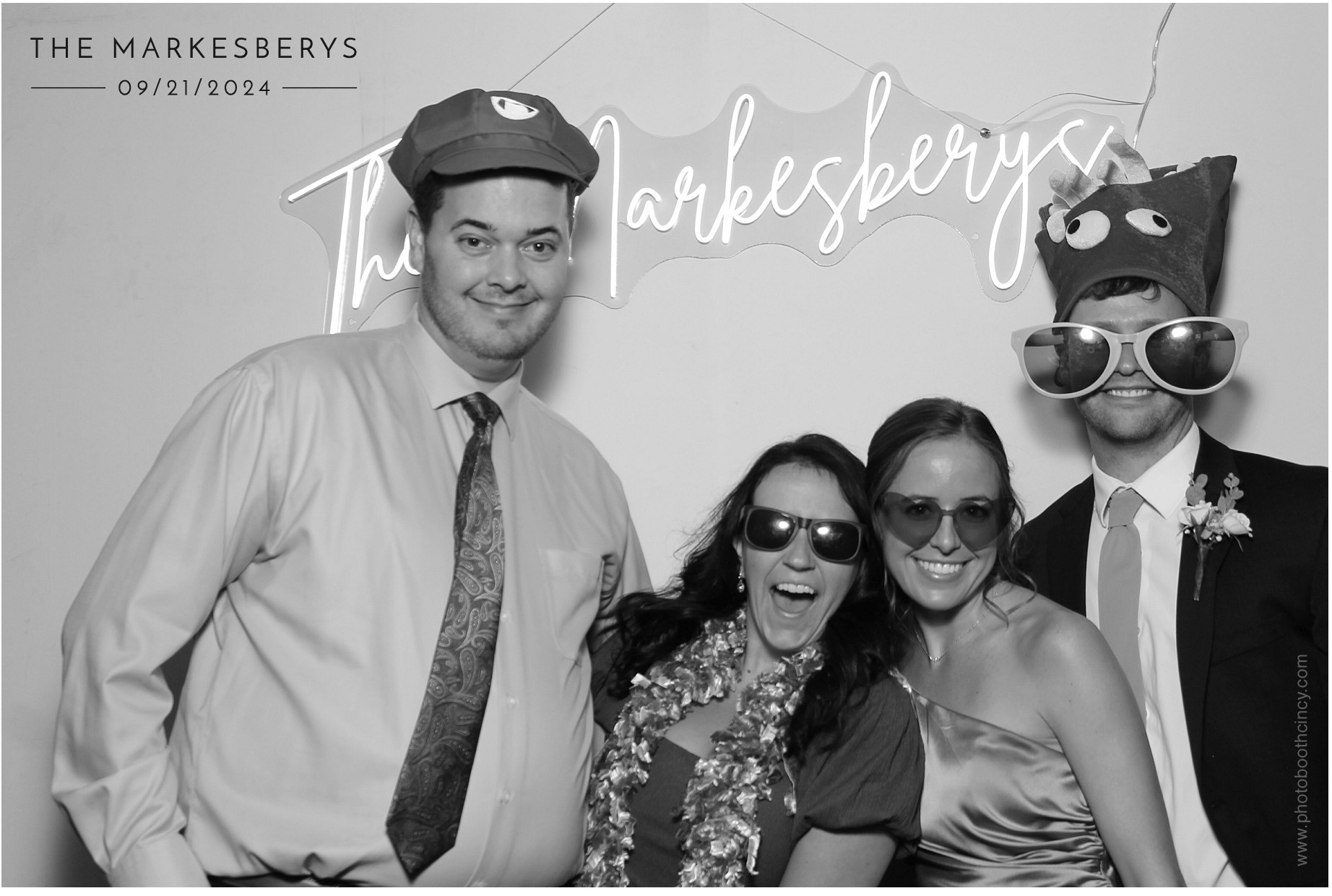 Locklier/Markesbery | View more photos from the event at gallery.photoboothcincy.com/u/PhotoBoothCincy/LocklierMarkesbery