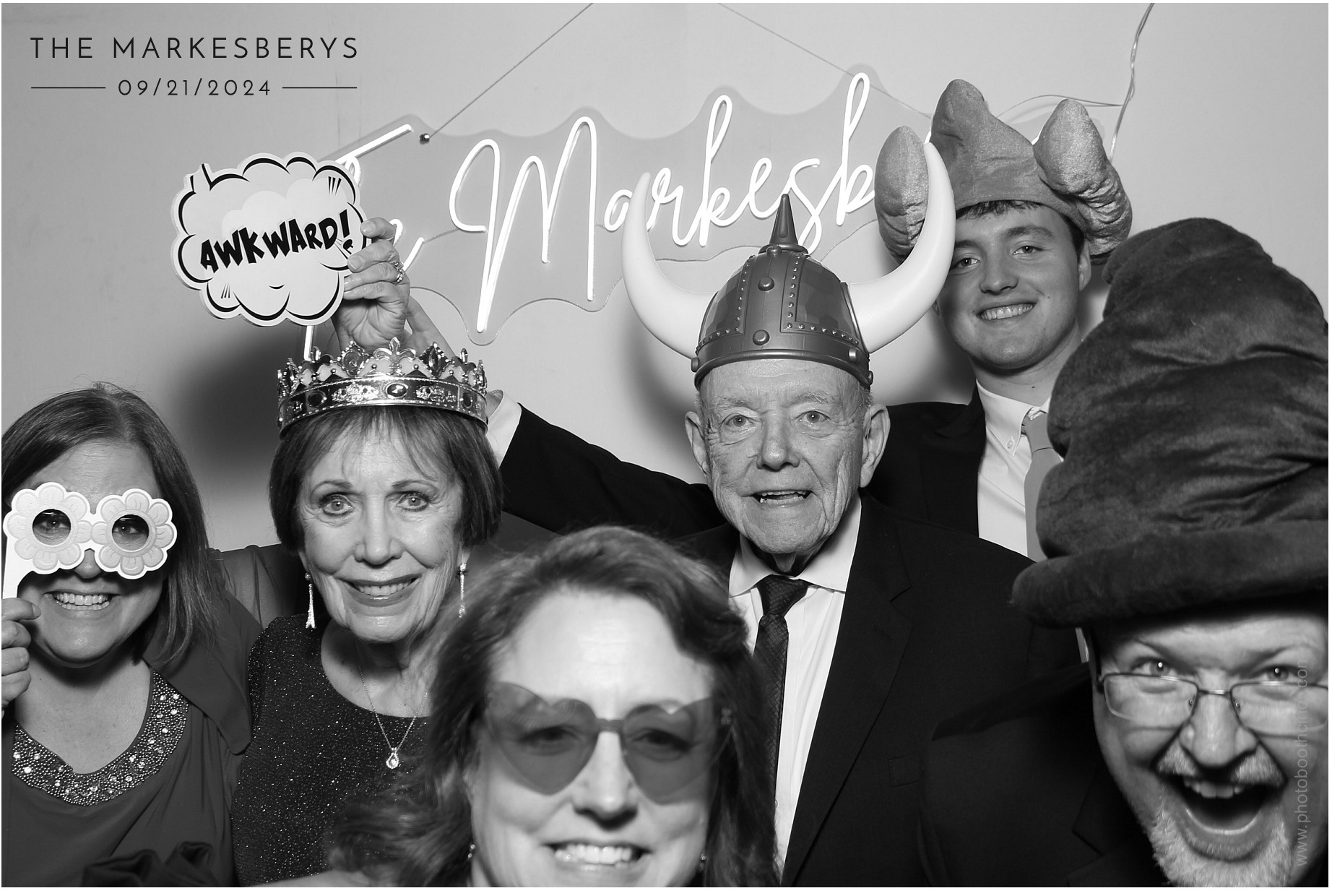 Locklier/Markesbery | View more photos from the event at gallery.photoboothcincy.com/u/PhotoBoothCincy/LocklierMarkesbery