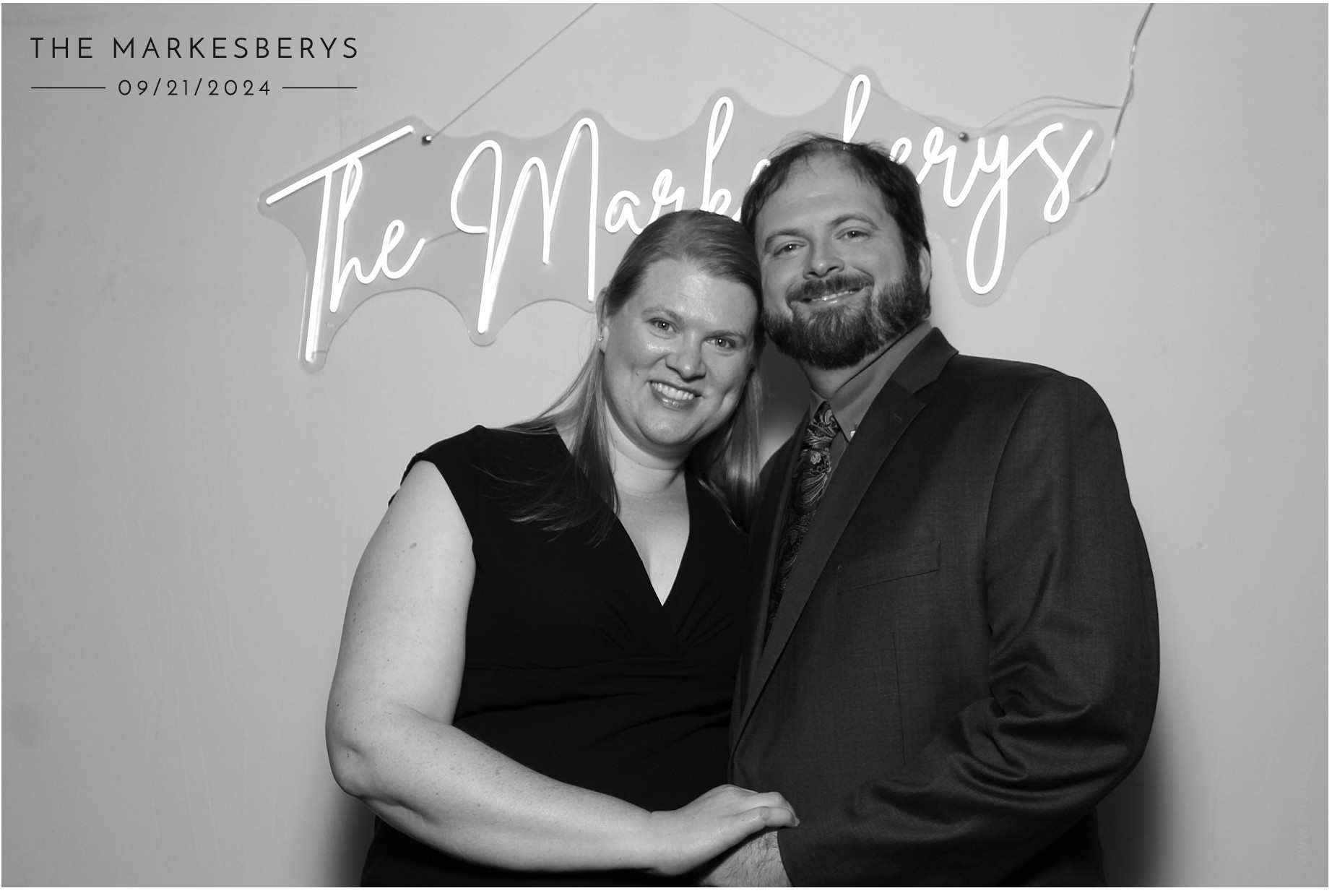 Locklier/Markesbery | View more photos from the event at gallery.photoboothcincy.com/u/PhotoBoothCincy/LocklierMarkesbery