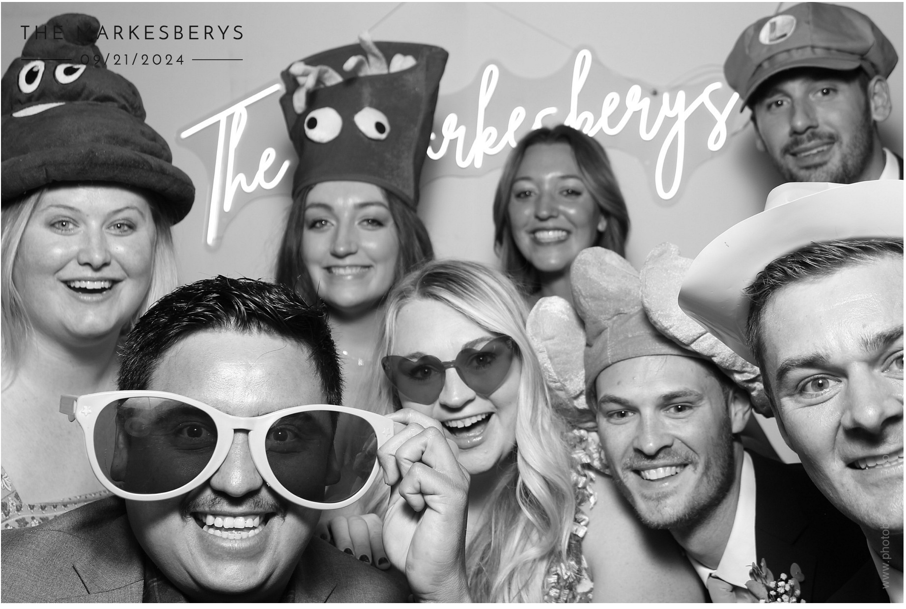Locklier/Markesbery | View more photos from the event at gallery.photoboothcincy.com/u/PhotoBoothCincy/LocklierMarkesbery