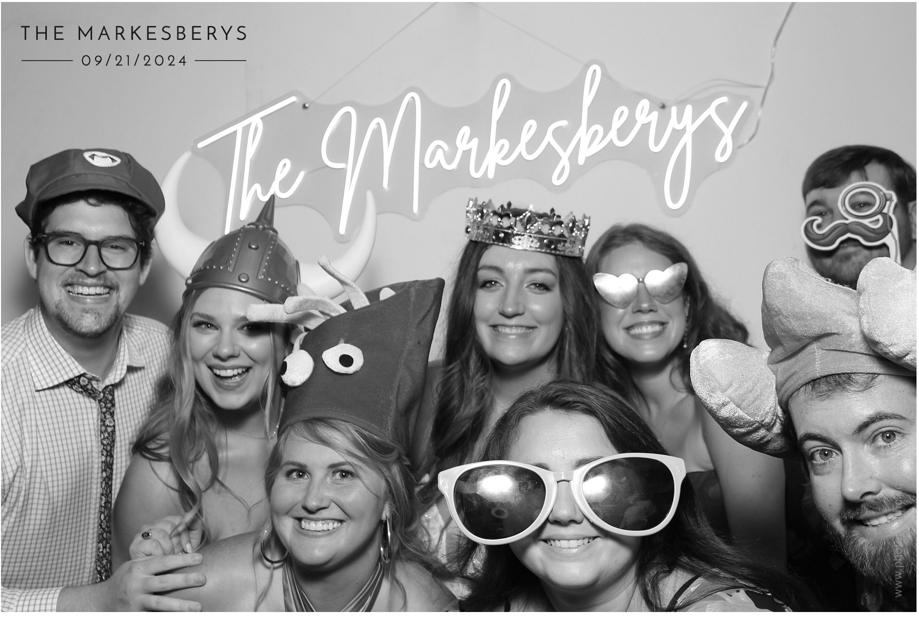 Locklier/Markesbery | View more photos from the event at gallery.photoboothcincy.com/u/PhotoBoothCincy/LocklierMarkesbery