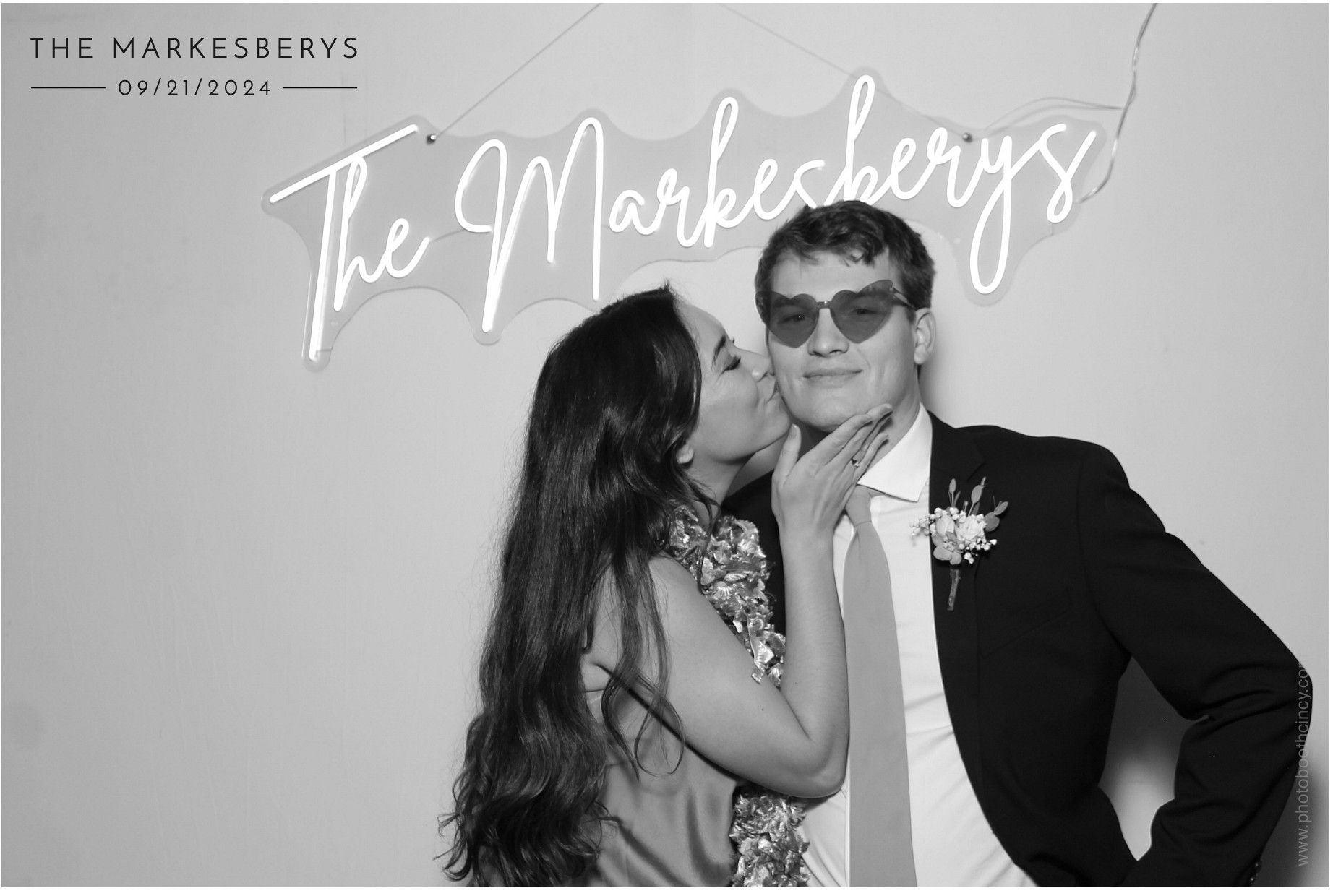 Locklier/Markesbery | View more photos from the event at gallery.photoboothcincy.com/u/PhotoBoothCincy/LocklierMarkesbery