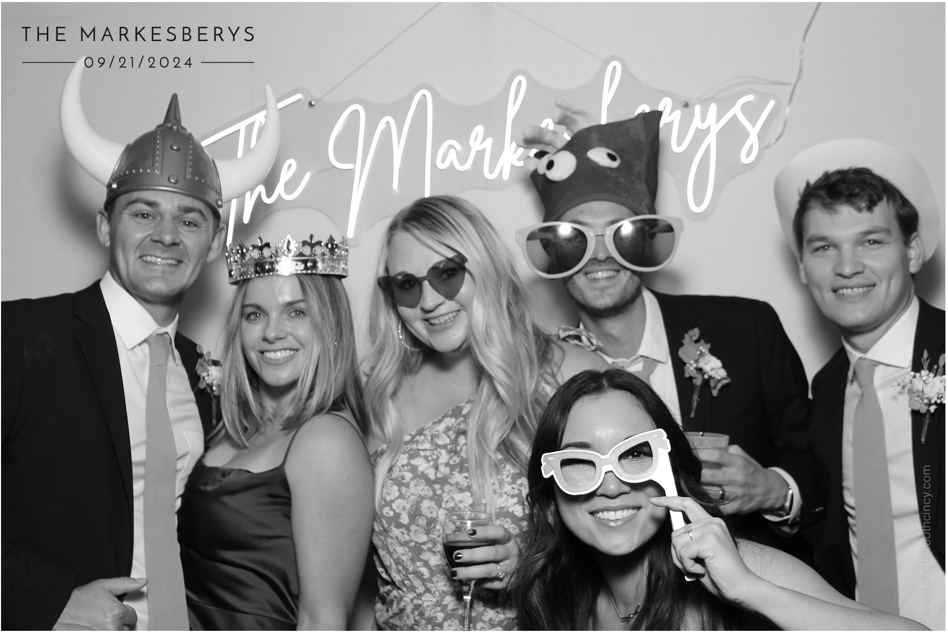 Locklier/Markesbery | View more photos from the event at gallery.photoboothcincy.com/u/PhotoBoothCincy/LocklierMarkesbery