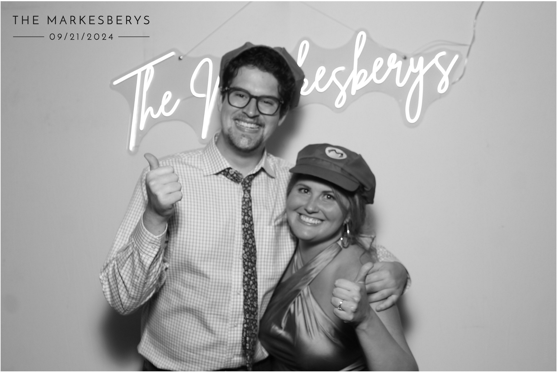 Locklier/Markesbery | View more photos from the event at gallery.photoboothcincy.com/u/PhotoBoothCincy/LocklierMarkesbery
