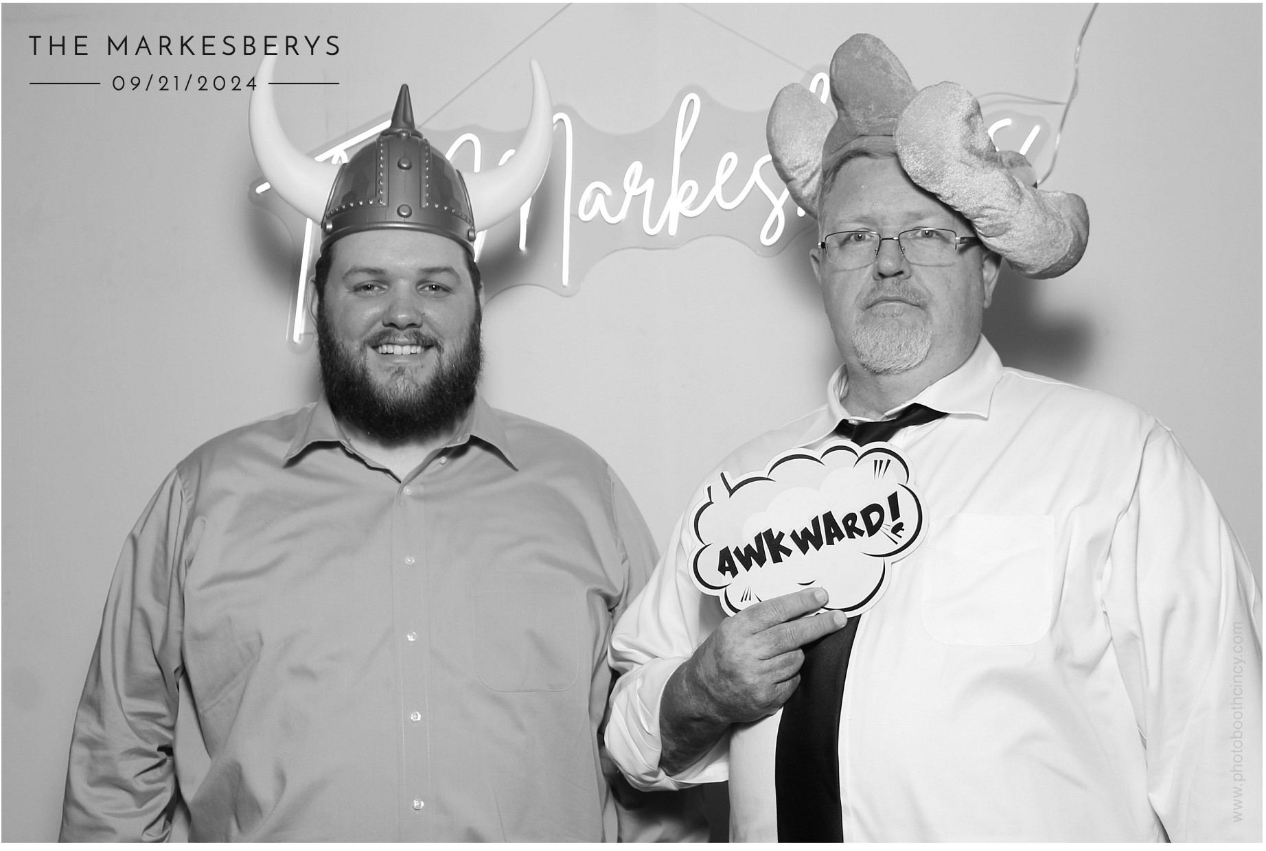 Locklier/Markesbery | View more photos from the event at gallery.photoboothcincy.com/u/PhotoBoothCincy/LocklierMarkesbery