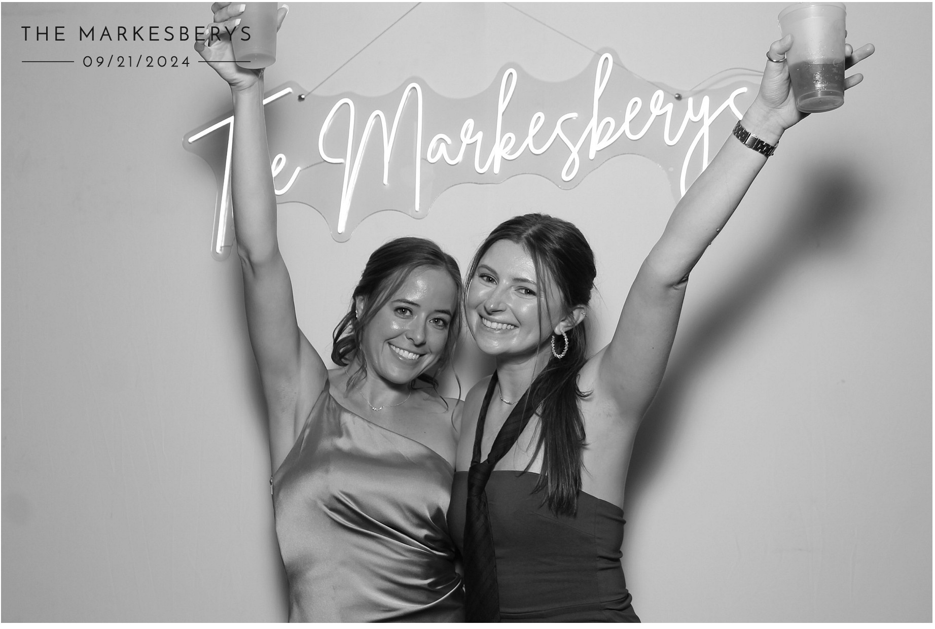 Locklier/Markesbery | View more photos from the event at gallery.photoboothcincy.com/u/PhotoBoothCincy/LocklierMarkesbery