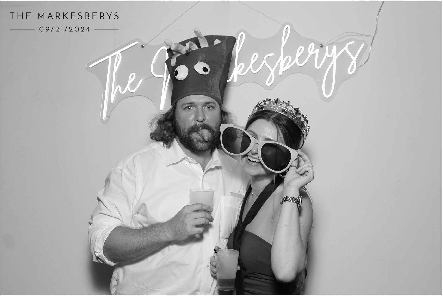 Locklier/Markesbery | View more photos from the event at gallery.photoboothcincy.com/u/PhotoBoothCincy/LocklierMarkesbery
