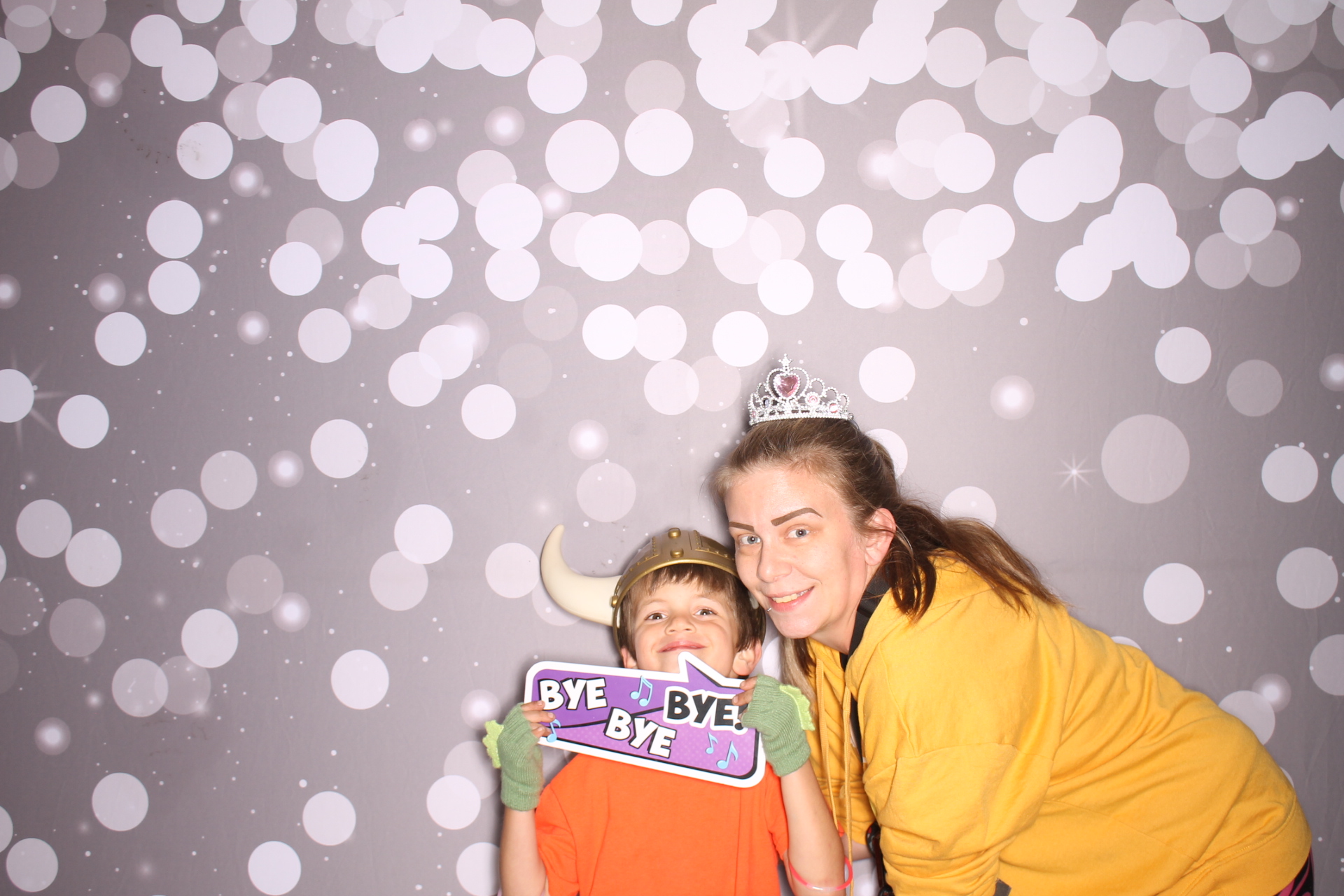 Loveland Mother/Son | View more photos from the event at gallery.photoboothcincy.com/u/PhotoBoothCincy/Loveland-MotherSon