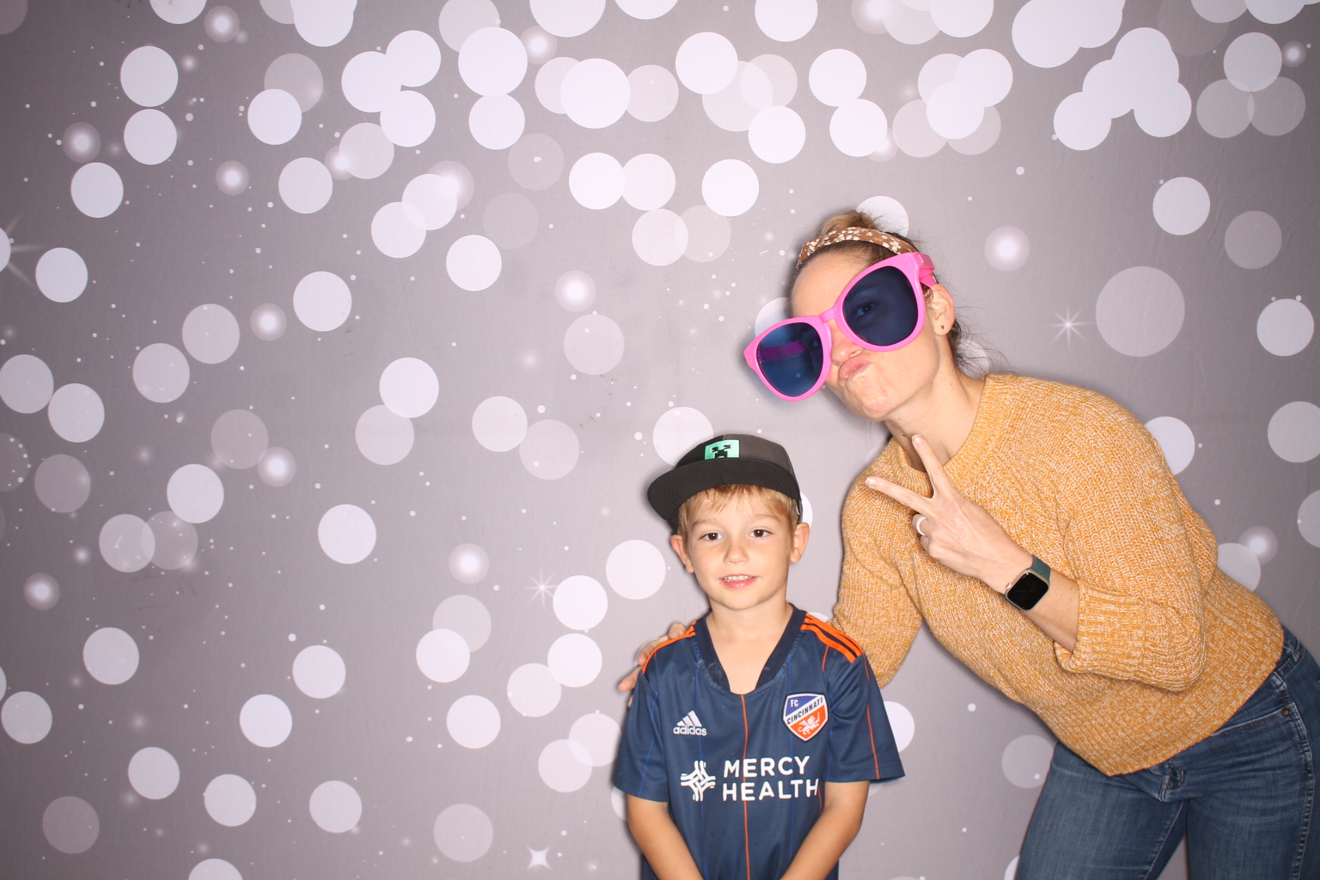 Loveland Mother/Son | View more photos from the event at gallery.photoboothcincy.com/u/PhotoBoothCincy/Loveland-MotherSon