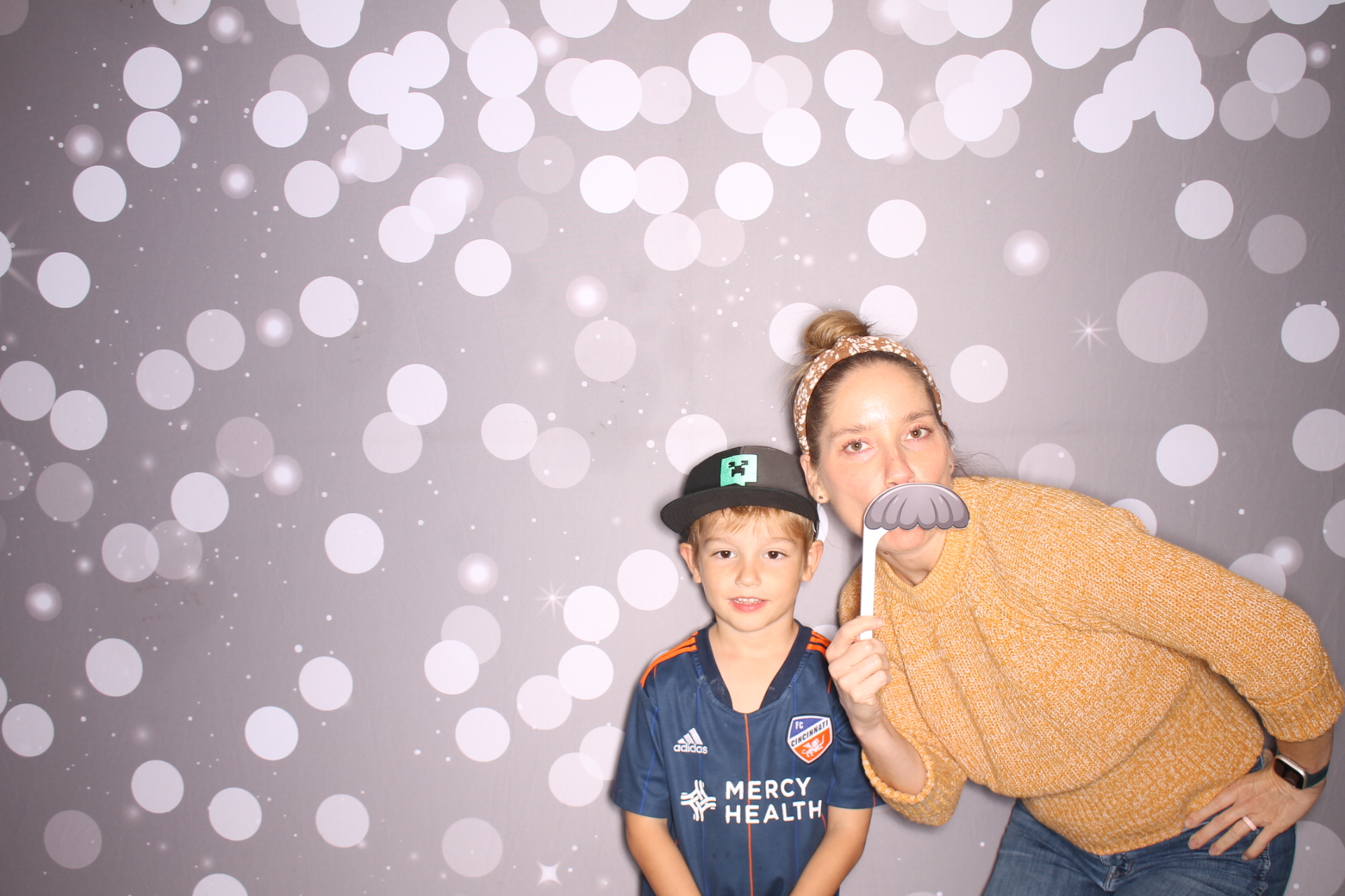 Loveland Mother/Son | View more photos from the event at gallery.photoboothcincy.com/u/PhotoBoothCincy/Loveland-MotherSon