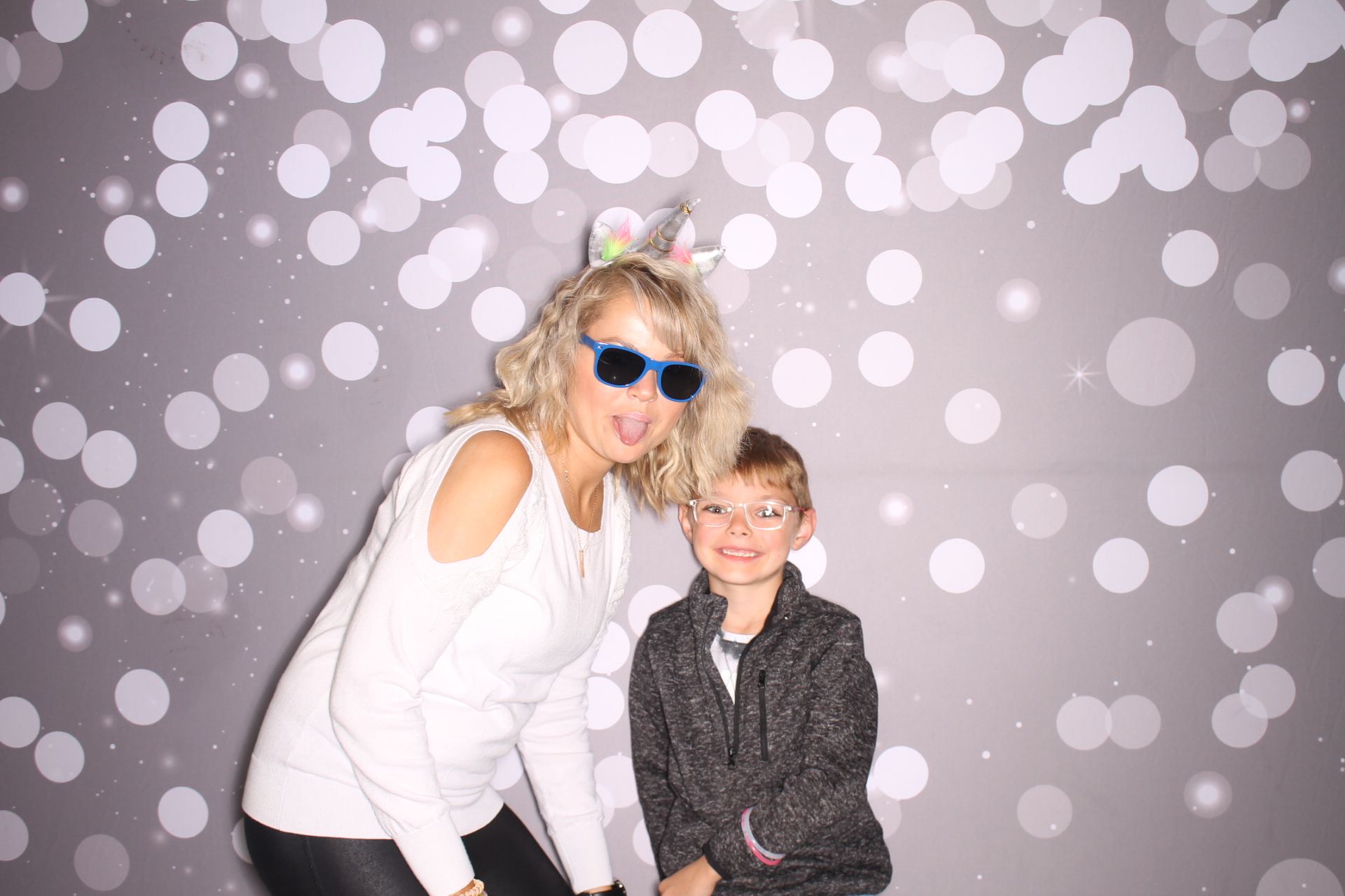 Loveland Mother/Son | View more photos from the event at gallery.photoboothcincy.com/u/PhotoBoothCincy/Loveland-MotherSon