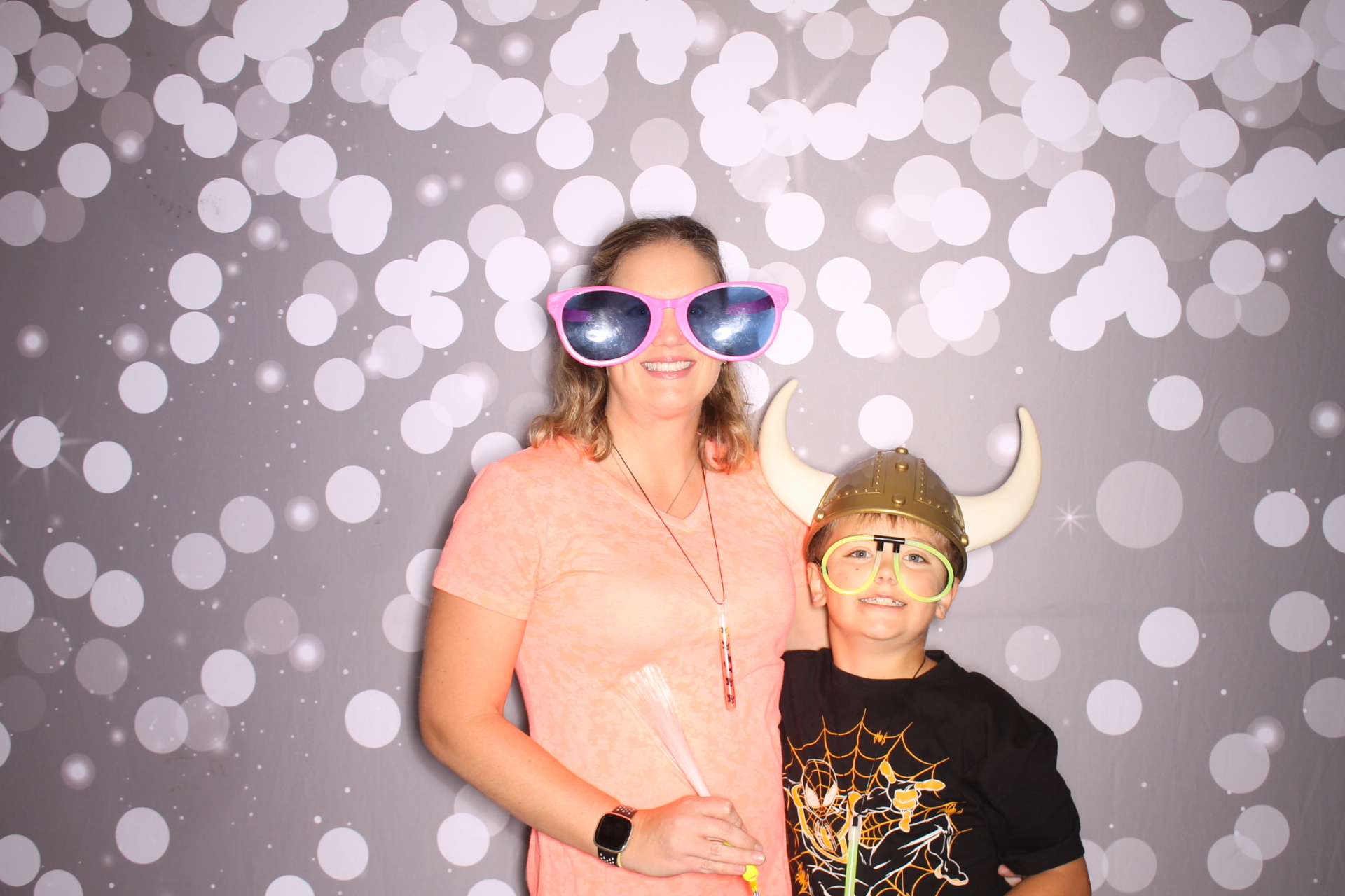 Loveland Mother/Son | View more photos from the event at gallery.photoboothcincy.com/u/PhotoBoothCincy/Loveland-MotherSon