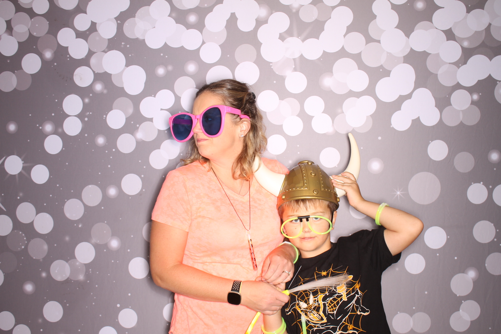 Loveland Mother/Son | View more photos from the event at gallery.photoboothcincy.com/u/PhotoBoothCincy/Loveland-MotherSon