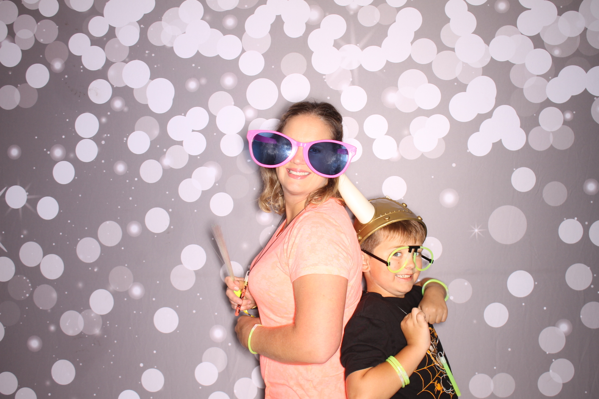 Loveland Mother/Son | View more photos from the event at gallery.photoboothcincy.com/u/PhotoBoothCincy/Loveland-MotherSon