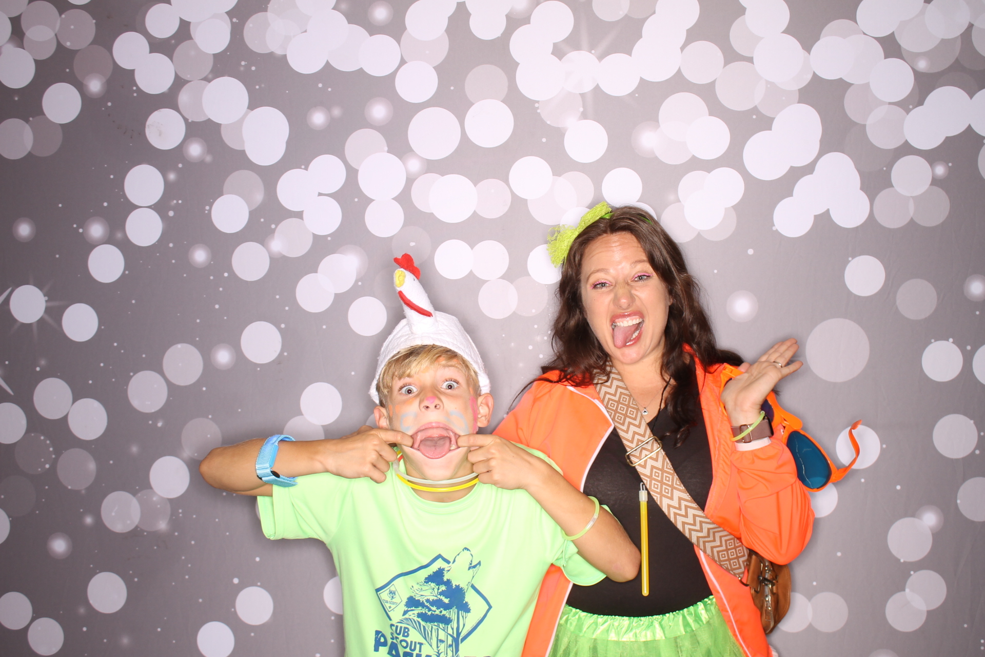 Loveland Mother/Son | View more photos from the event at gallery.photoboothcincy.com/u/PhotoBoothCincy/Loveland-MotherSon