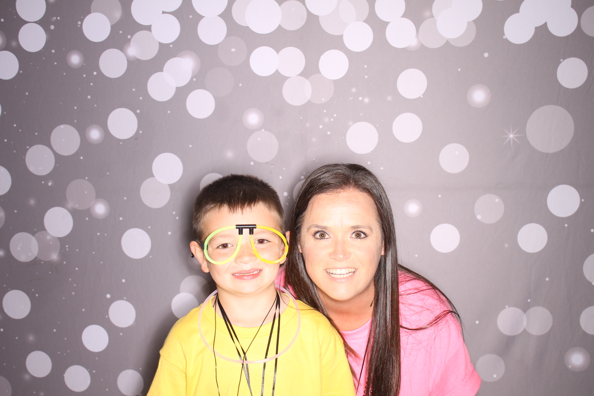 Loveland Mother/Son | View more photos from the event at gallery.photoboothcincy.com/u/PhotoBoothCincy/Loveland-MotherSon