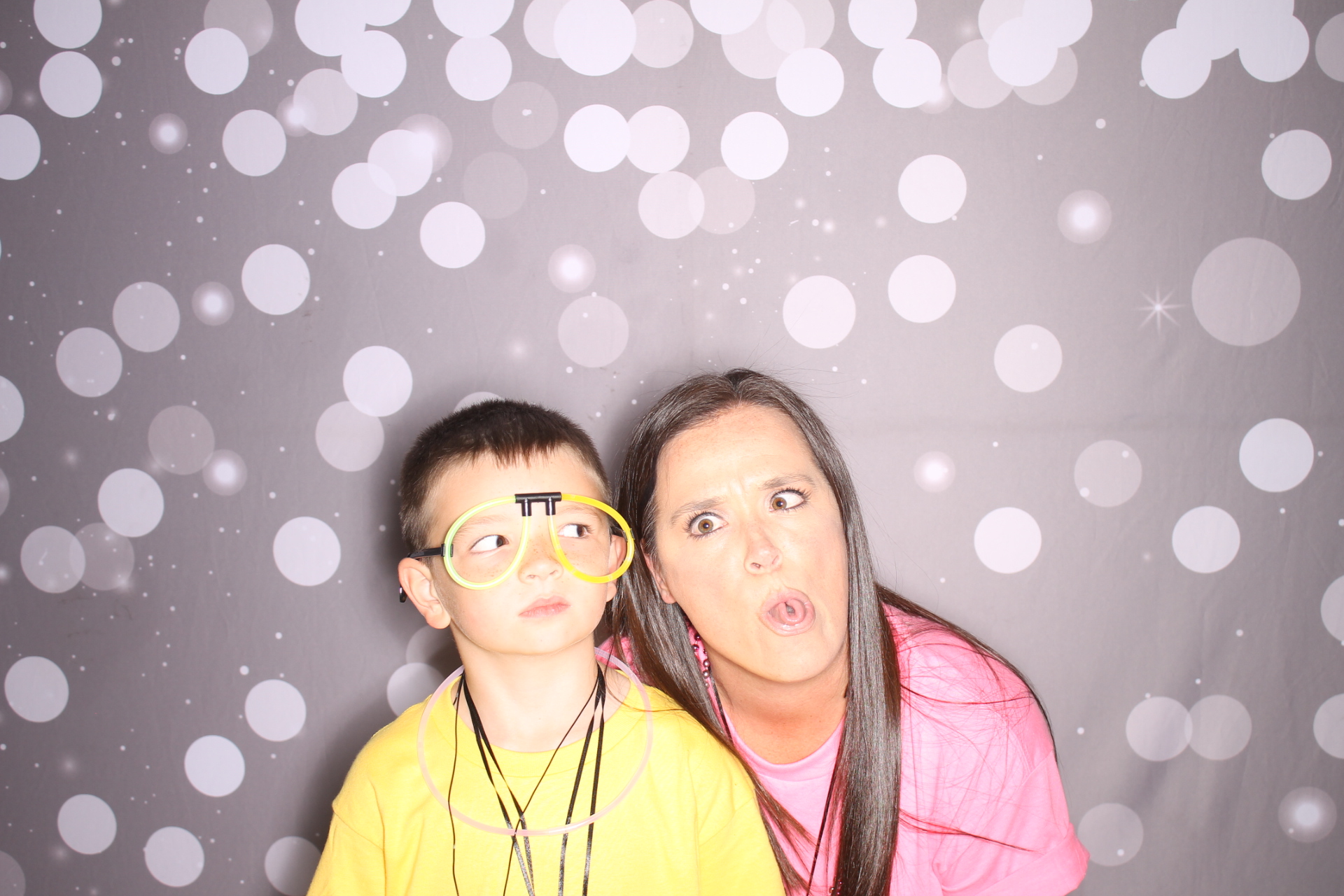 Loveland Mother/Son | View more photos from the event at gallery.photoboothcincy.com/u/PhotoBoothCincy/Loveland-MotherSon