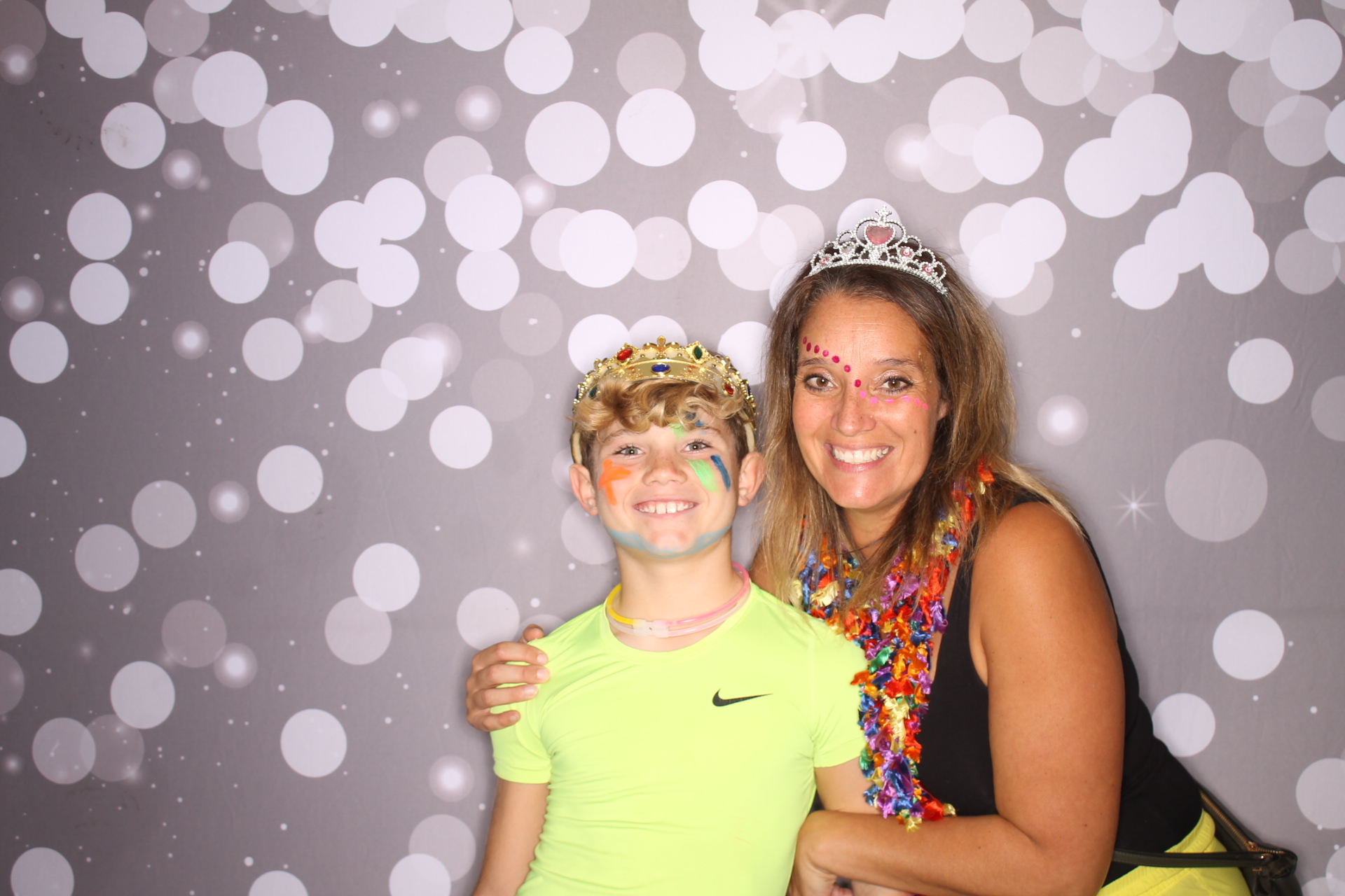 Loveland Mother/Son | View more photos from the event at gallery.photoboothcincy.com/u/PhotoBoothCincy/Loveland-MotherSon