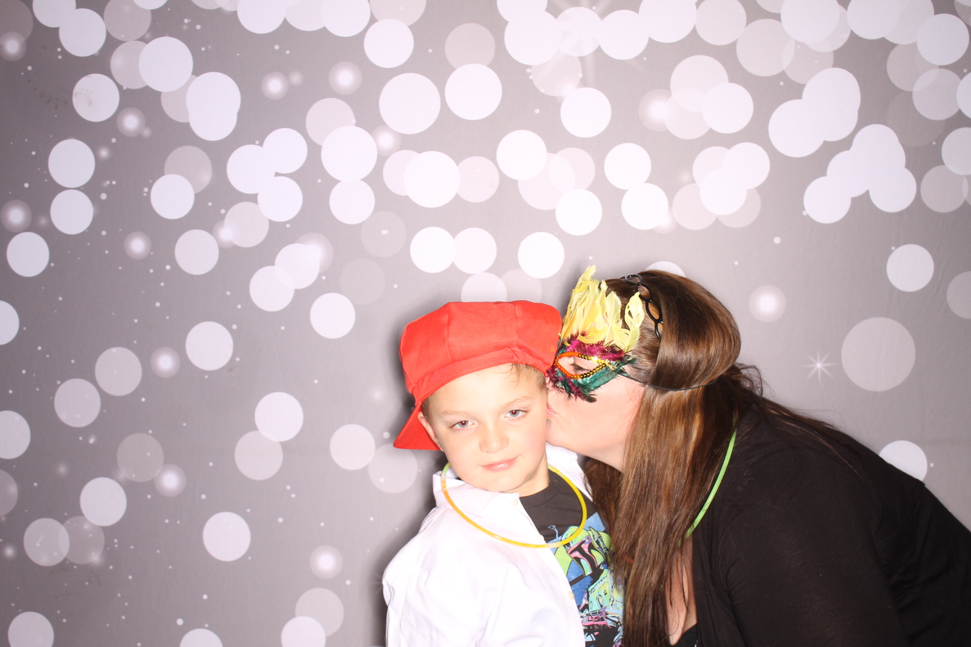Loveland Mother/Son | View more photos from the event at gallery.photoboothcincy.com/u/PhotoBoothCincy/Loveland-MotherSon