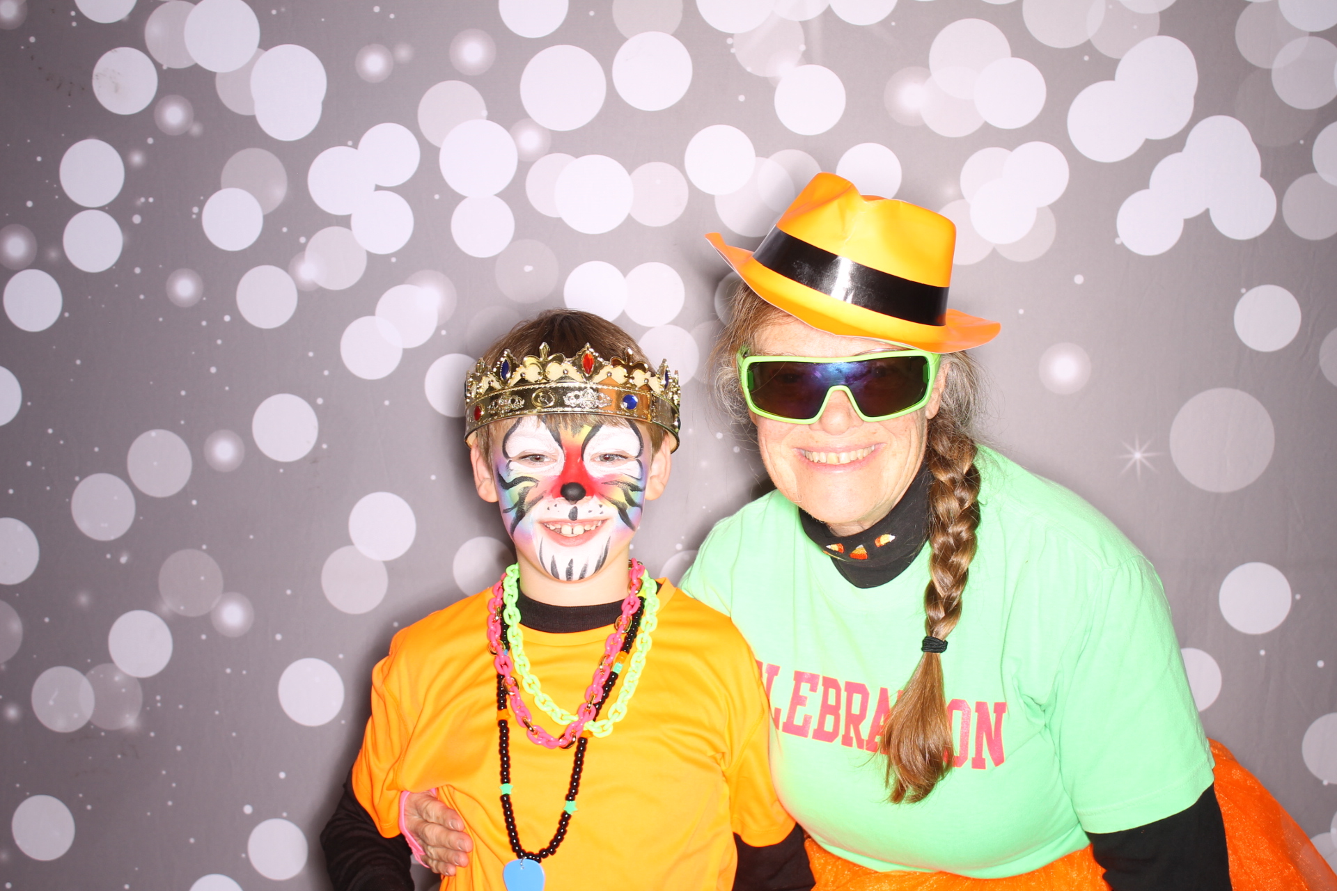 Loveland Mother/Son | View more photos from the event at gallery.photoboothcincy.com/u/PhotoBoothCincy/Loveland-MotherSon
