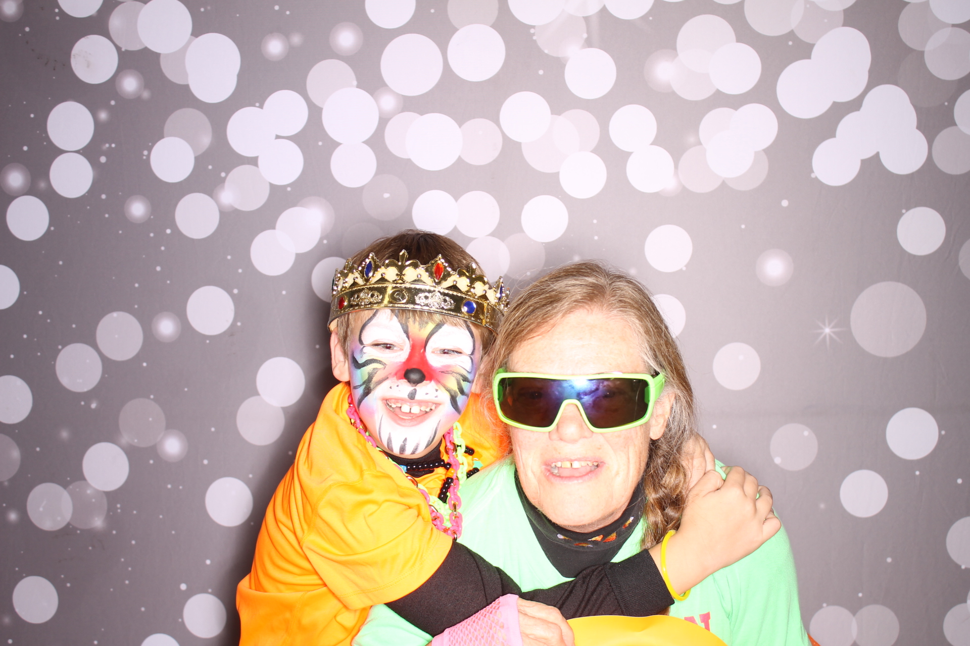 Loveland Mother/Son | View more photos from the event at gallery.photoboothcincy.com/u/PhotoBoothCincy/Loveland-MotherSon