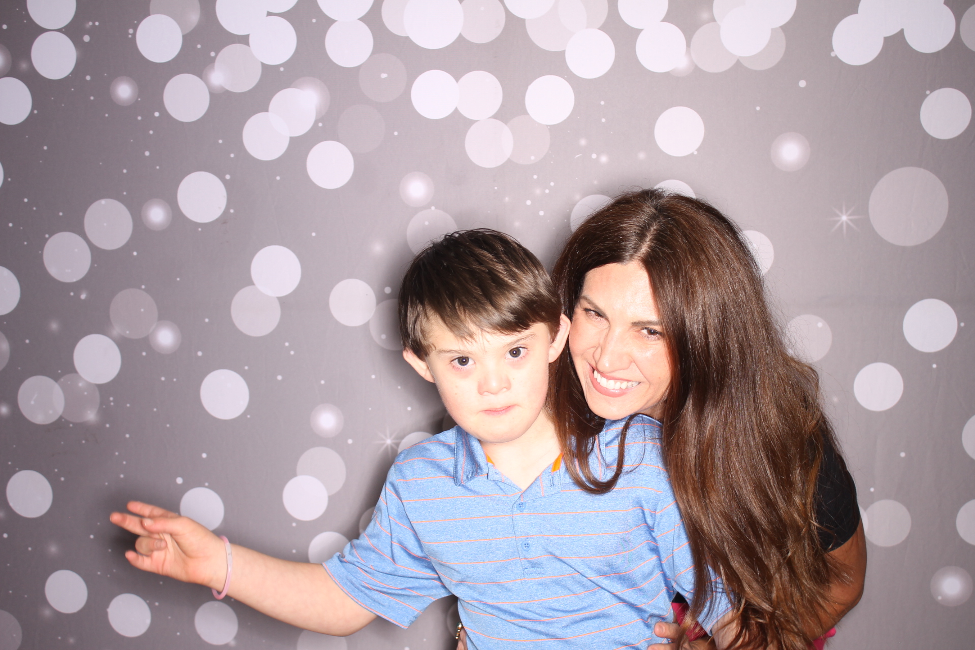 Loveland Mother/Son | View more photos from the event at gallery.photoboothcincy.com/u/PhotoBoothCincy/Loveland-MotherSon
