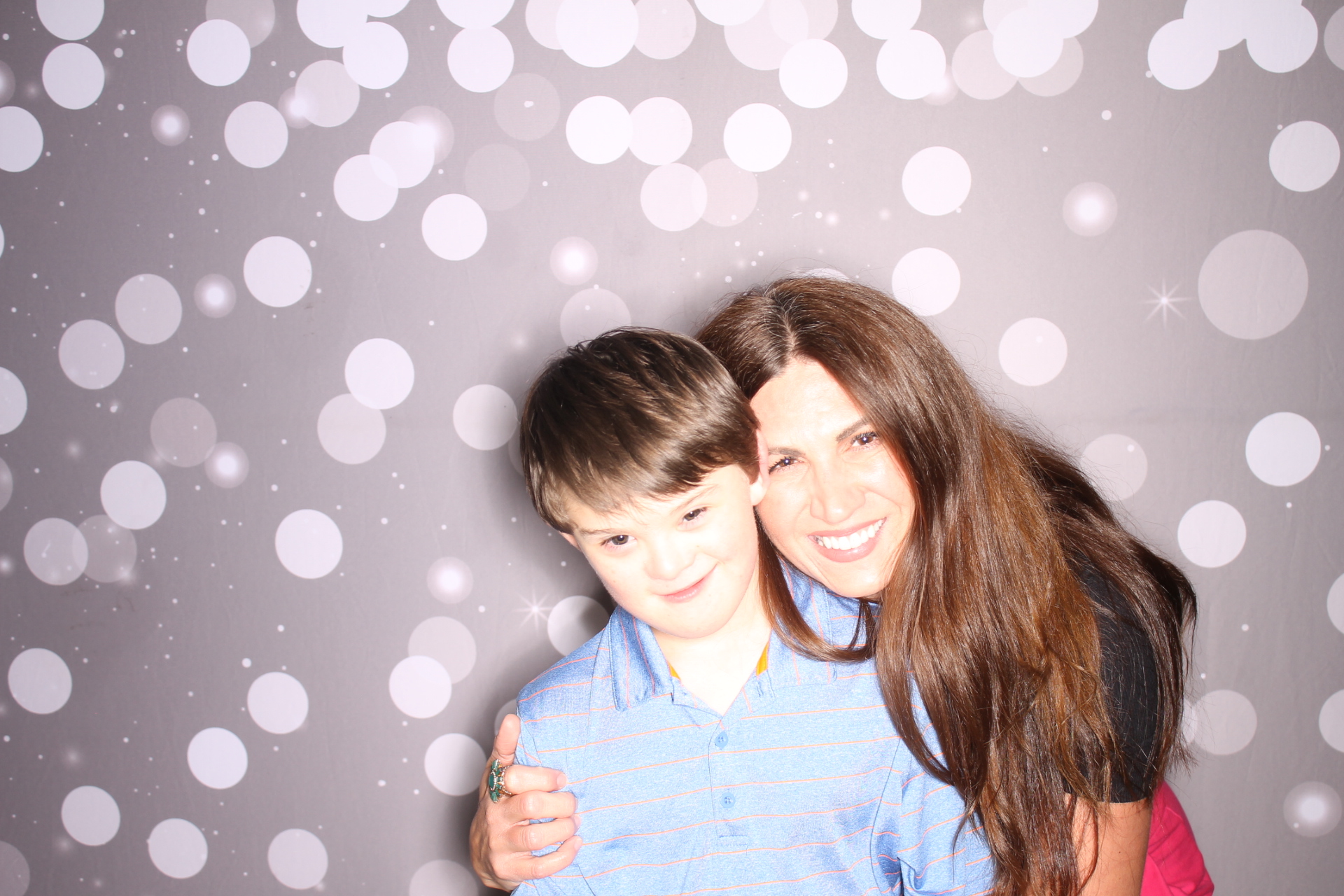 Loveland Mother/Son | View more photos from the event at gallery.photoboothcincy.com/u/PhotoBoothCincy/Loveland-MotherSon
