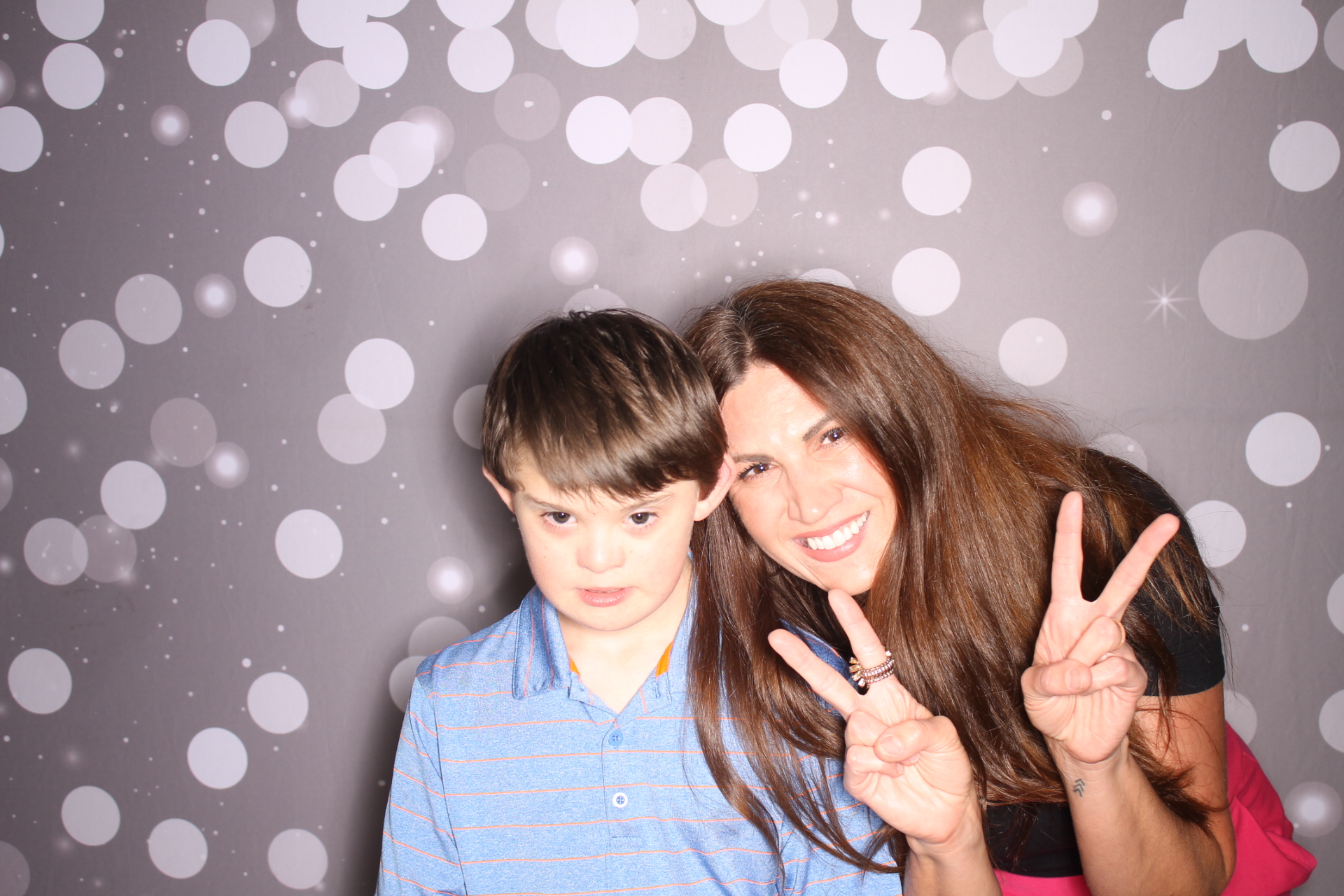 Loveland Mother/Son | View more photos from the event at gallery.photoboothcincy.com/u/PhotoBoothCincy/Loveland-MotherSon