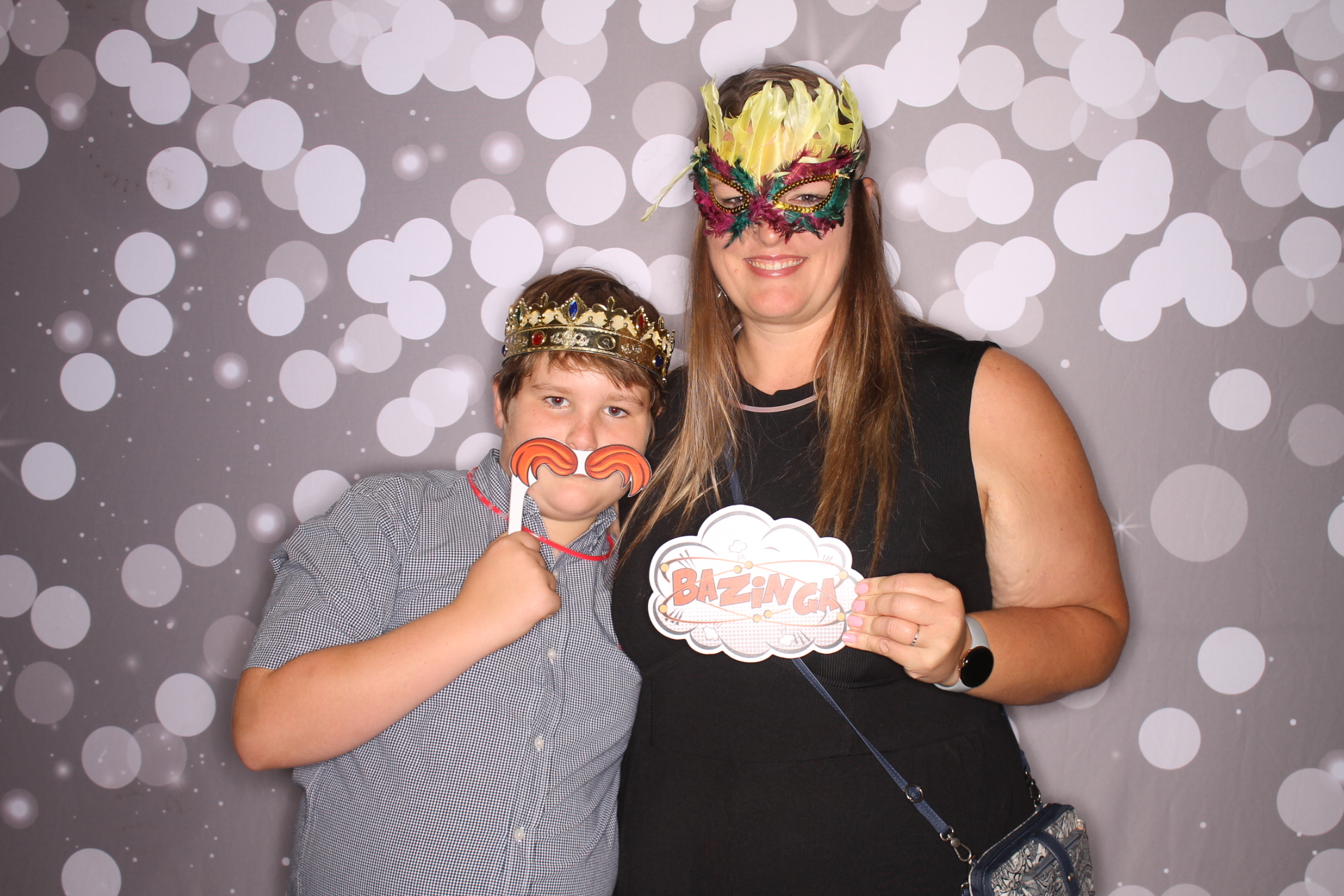 Loveland Mother/Son | View more photos from the event at gallery.photoboothcincy.com/u/PhotoBoothCincy/Loveland-MotherSon