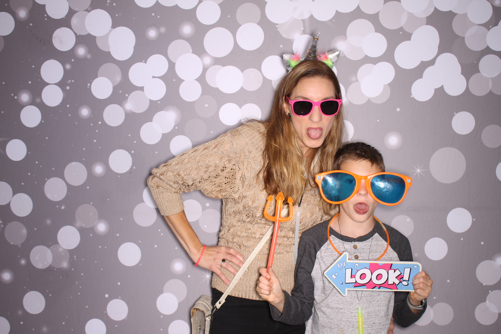 Loveland Mother/Son | View more photos from the event at gallery.photoboothcincy.com/u/PhotoBoothCincy/Loveland-MotherSon