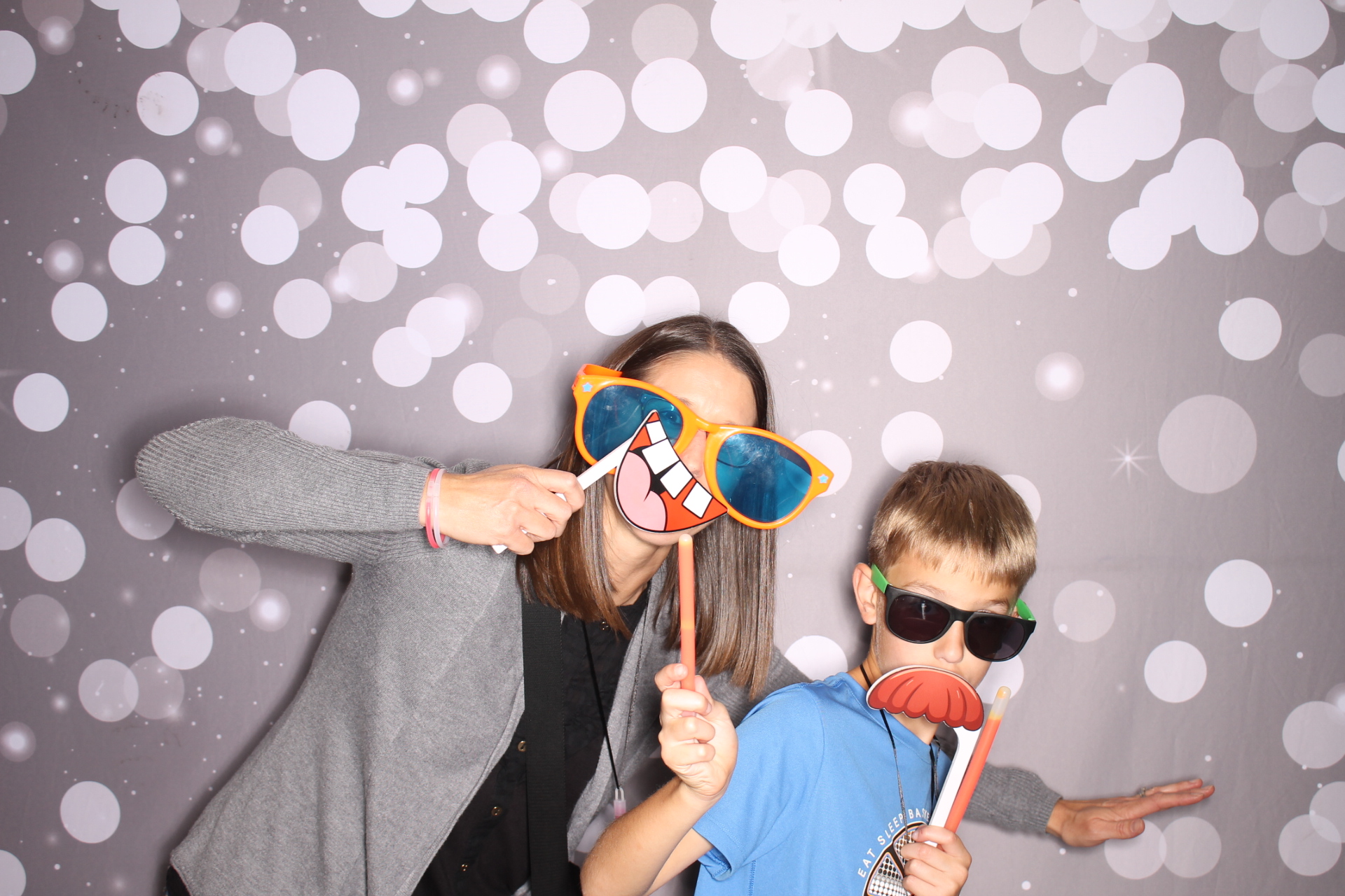 Loveland Mother/Son | View more photos from the event at gallery.photoboothcincy.com/u/PhotoBoothCincy/Loveland-MotherSon
