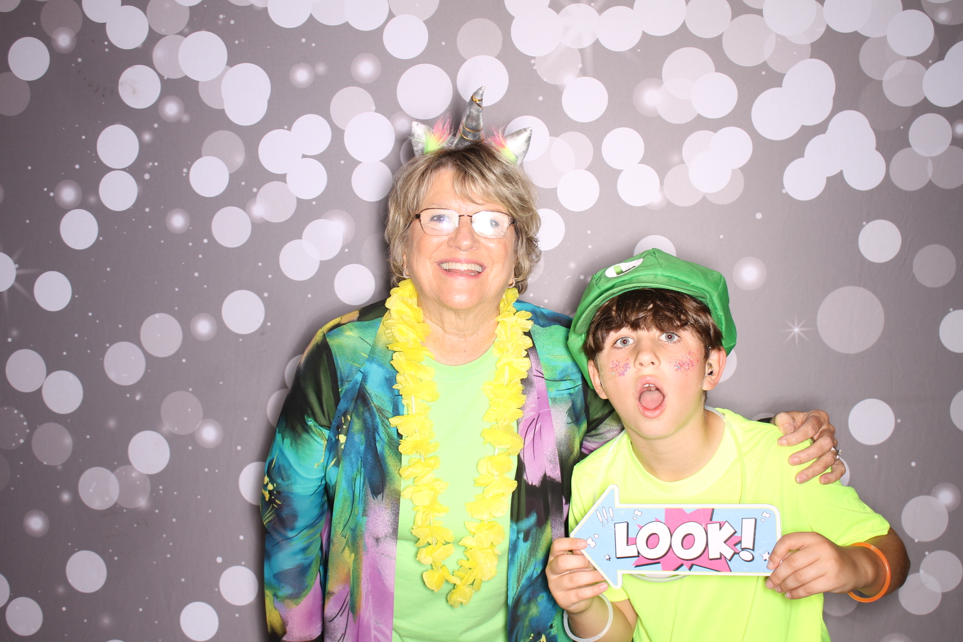 Loveland Mother/Son | View more photos from the event at gallery.photoboothcincy.com/u/PhotoBoothCincy/Loveland-MotherSon