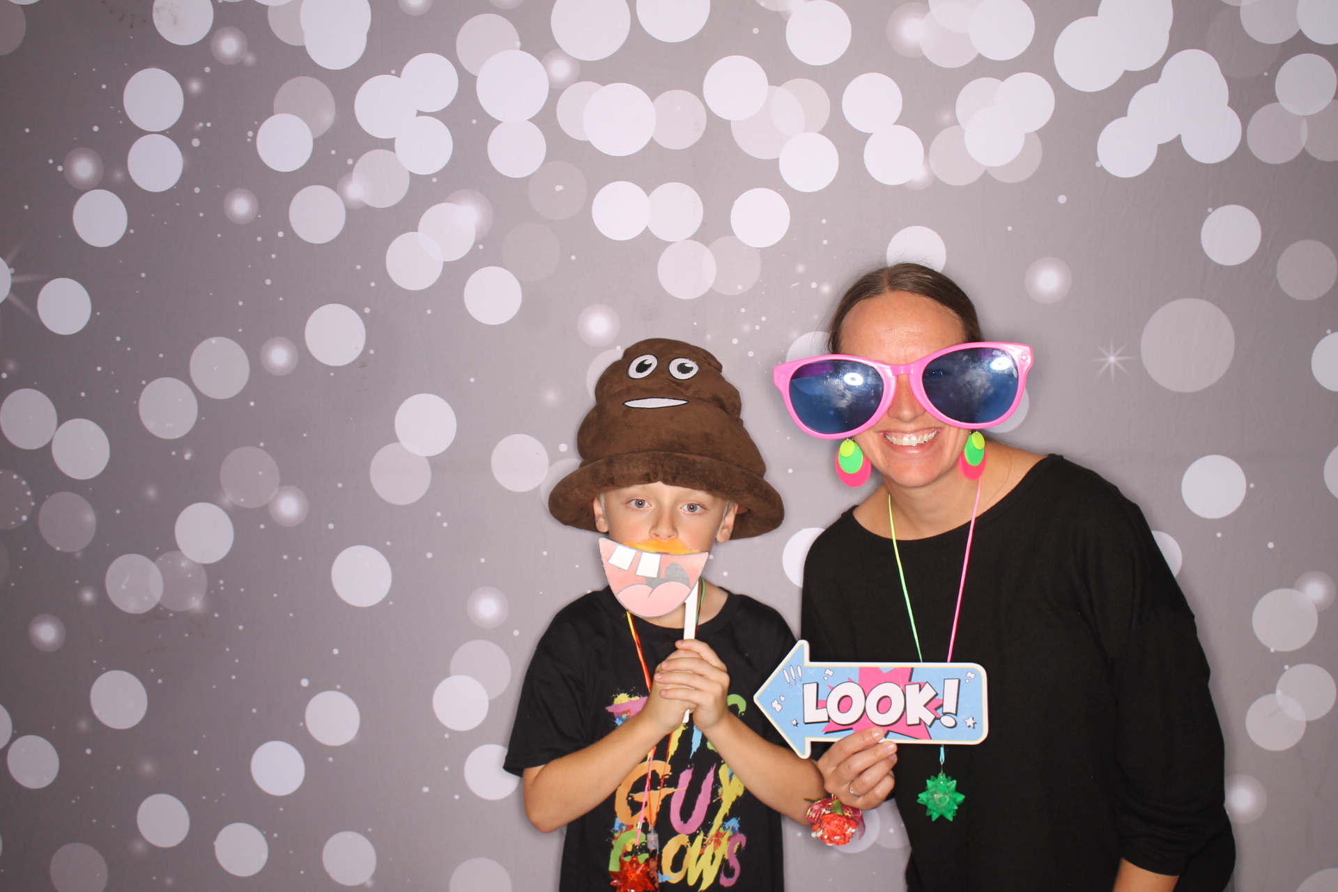 Loveland Mother/Son | View more photos from the event at gallery.photoboothcincy.com/u/PhotoBoothCincy/Loveland-MotherSon