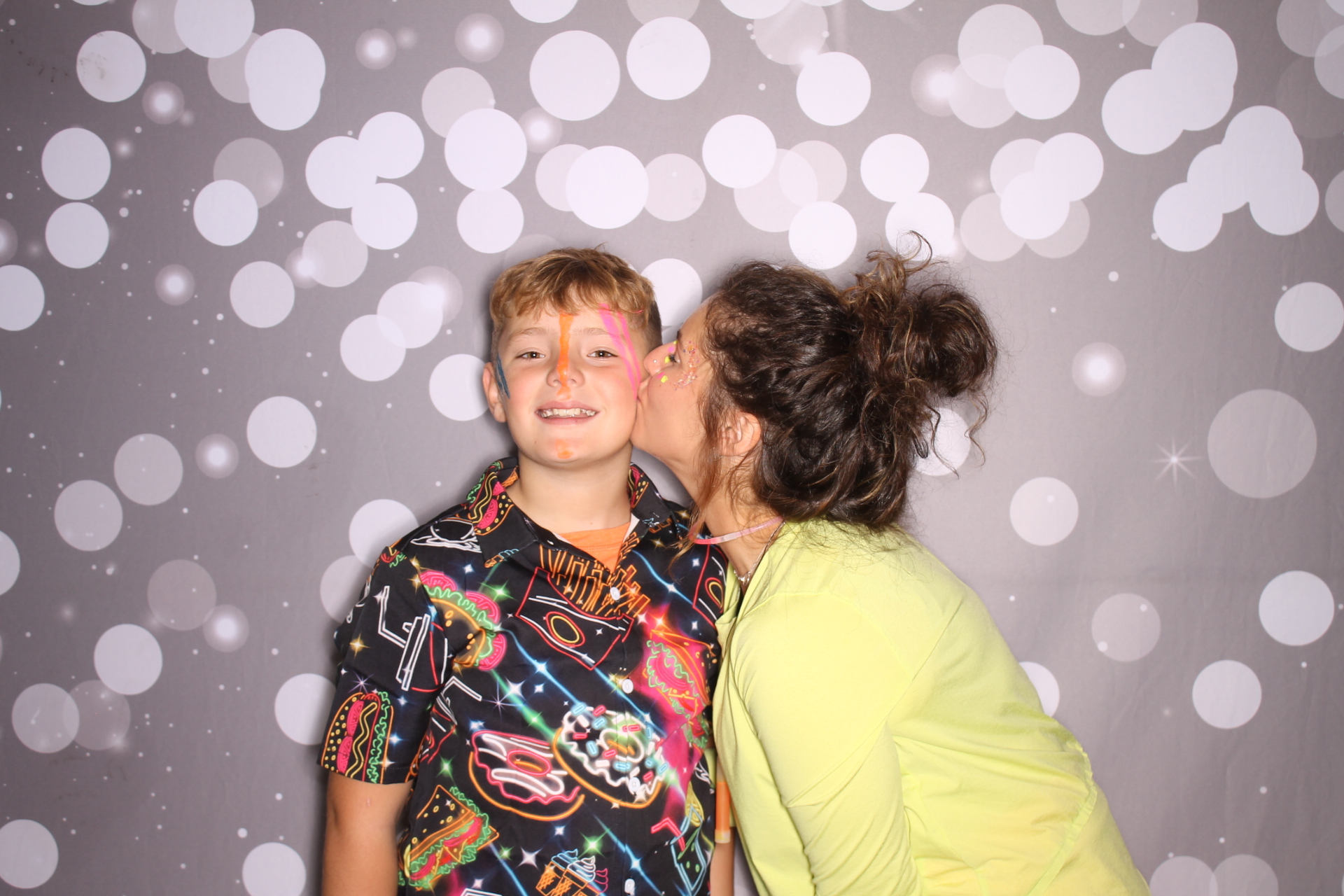 Loveland Mother/Son | View more photos from the event at gallery.photoboothcincy.com/u/PhotoBoothCincy/Loveland-MotherSon