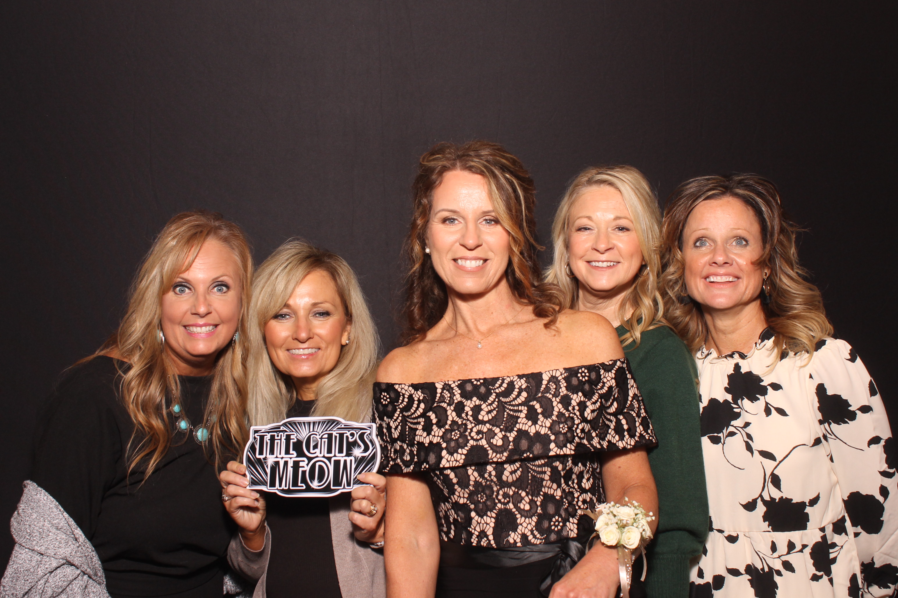 Lynn Drew Lewis Wedding | View more photos from the event at gallery.photoboothcincy.com/u/PhotoBoothCincy/Lynn-Drew-Lewis-Wedding
