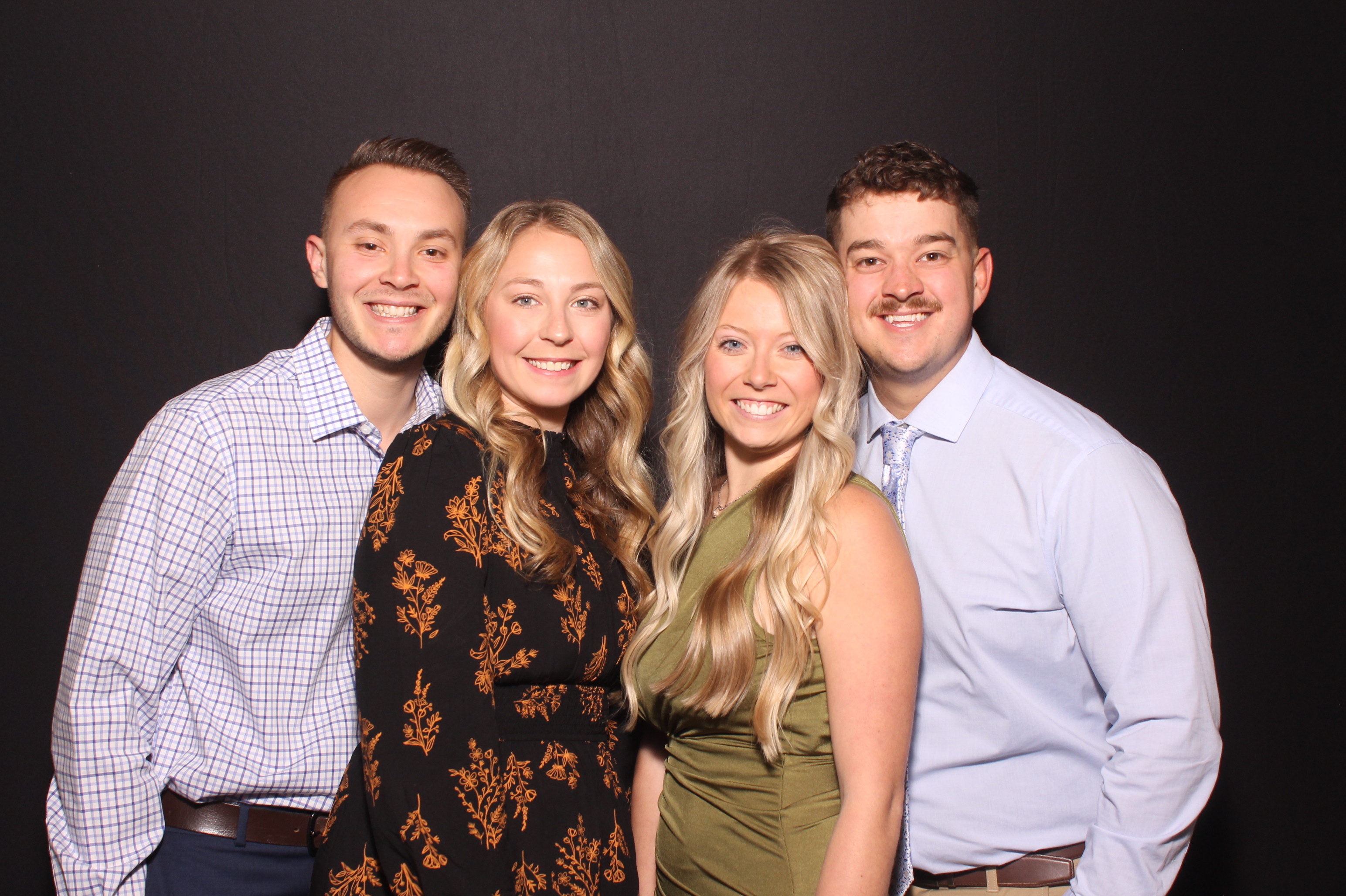Lynn Drew Lewis Wedding | View more photos from the event at gallery.photoboothcincy.com/u/PhotoBoothCincy/Lynn-Drew-Lewis-Wedding