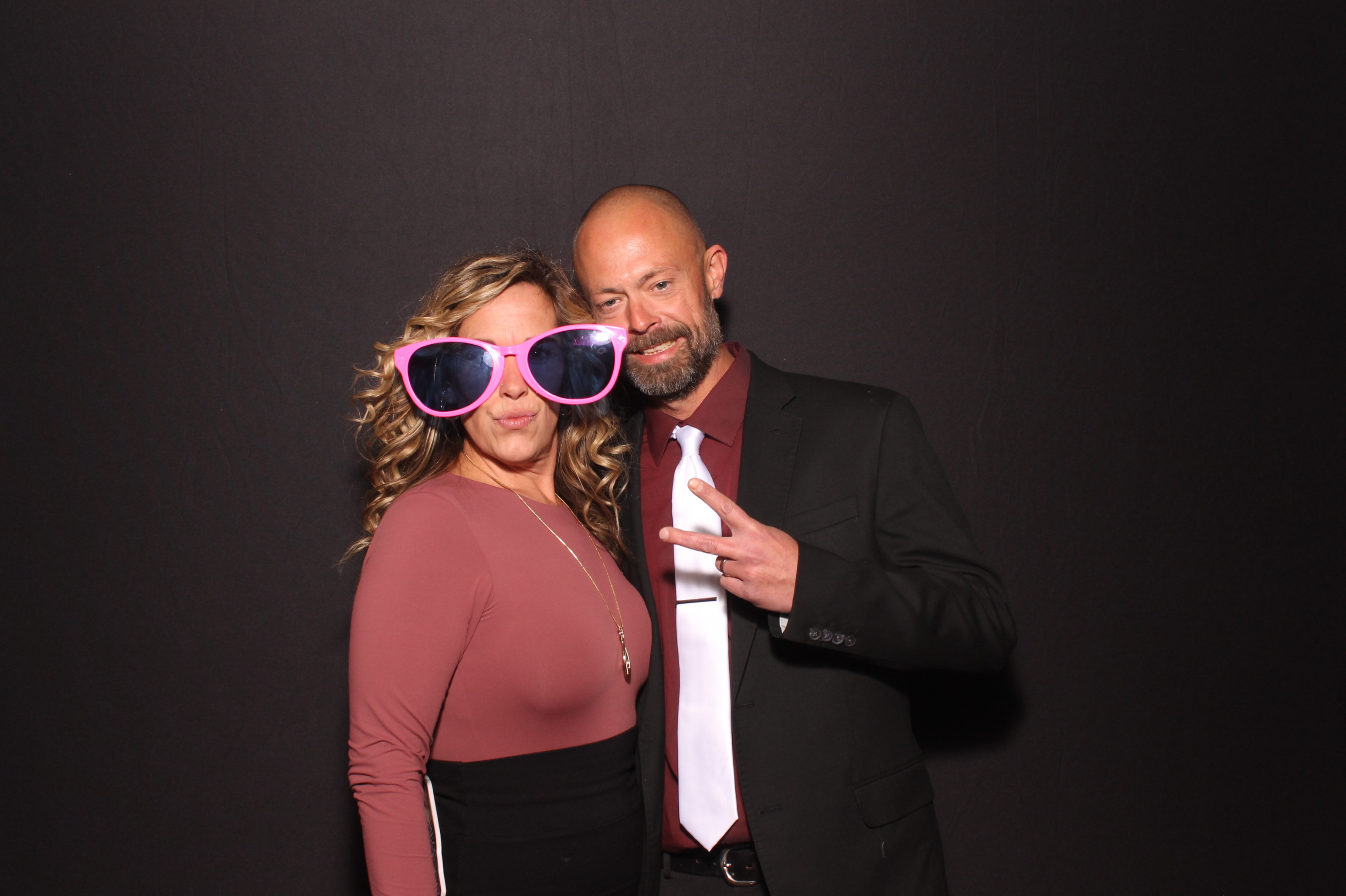 Lynn Drew Lewis Wedding | View more photos from the event at gallery.photoboothcincy.com/u/PhotoBoothCincy/Lynn-Drew-Lewis-Wedding