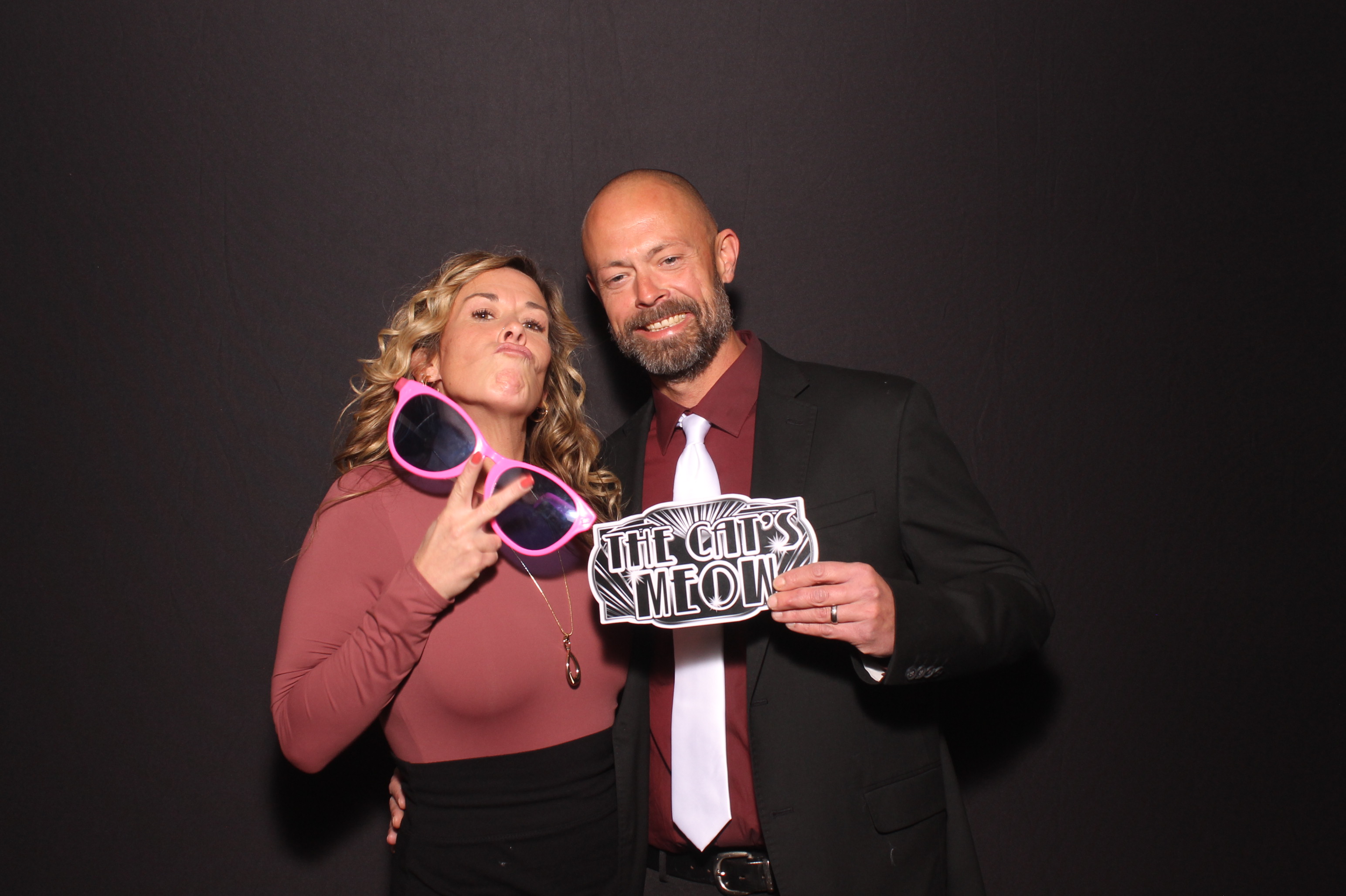 Lynn Drew Lewis Wedding | View more photos from the event at gallery.photoboothcincy.com/u/PhotoBoothCincy/Lynn-Drew-Lewis-Wedding