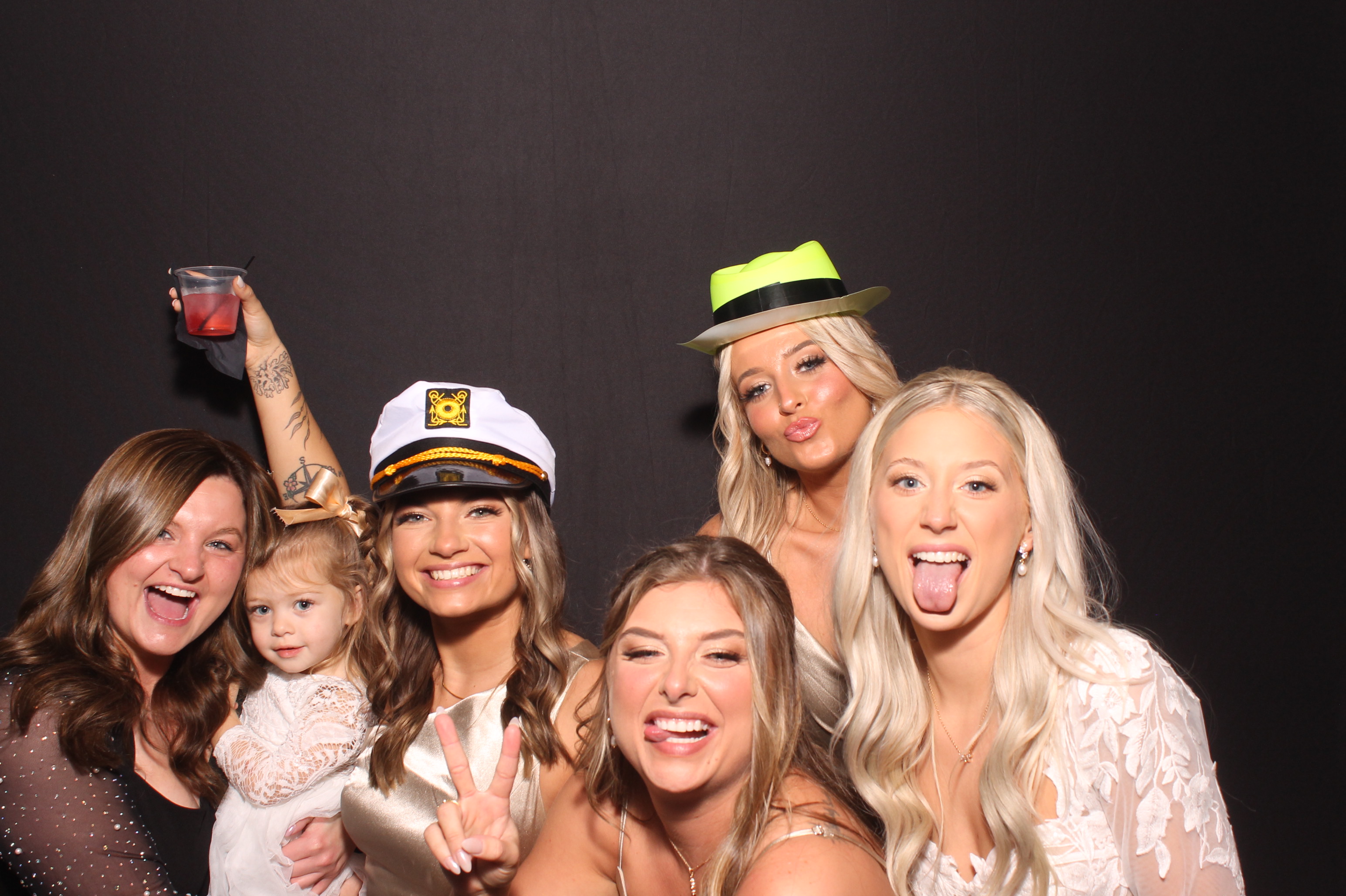 Lynn Drew Lewis Wedding | View more photos from the event at gallery.photoboothcincy.com/u/PhotoBoothCincy/Lynn-Drew-Lewis-Wedding