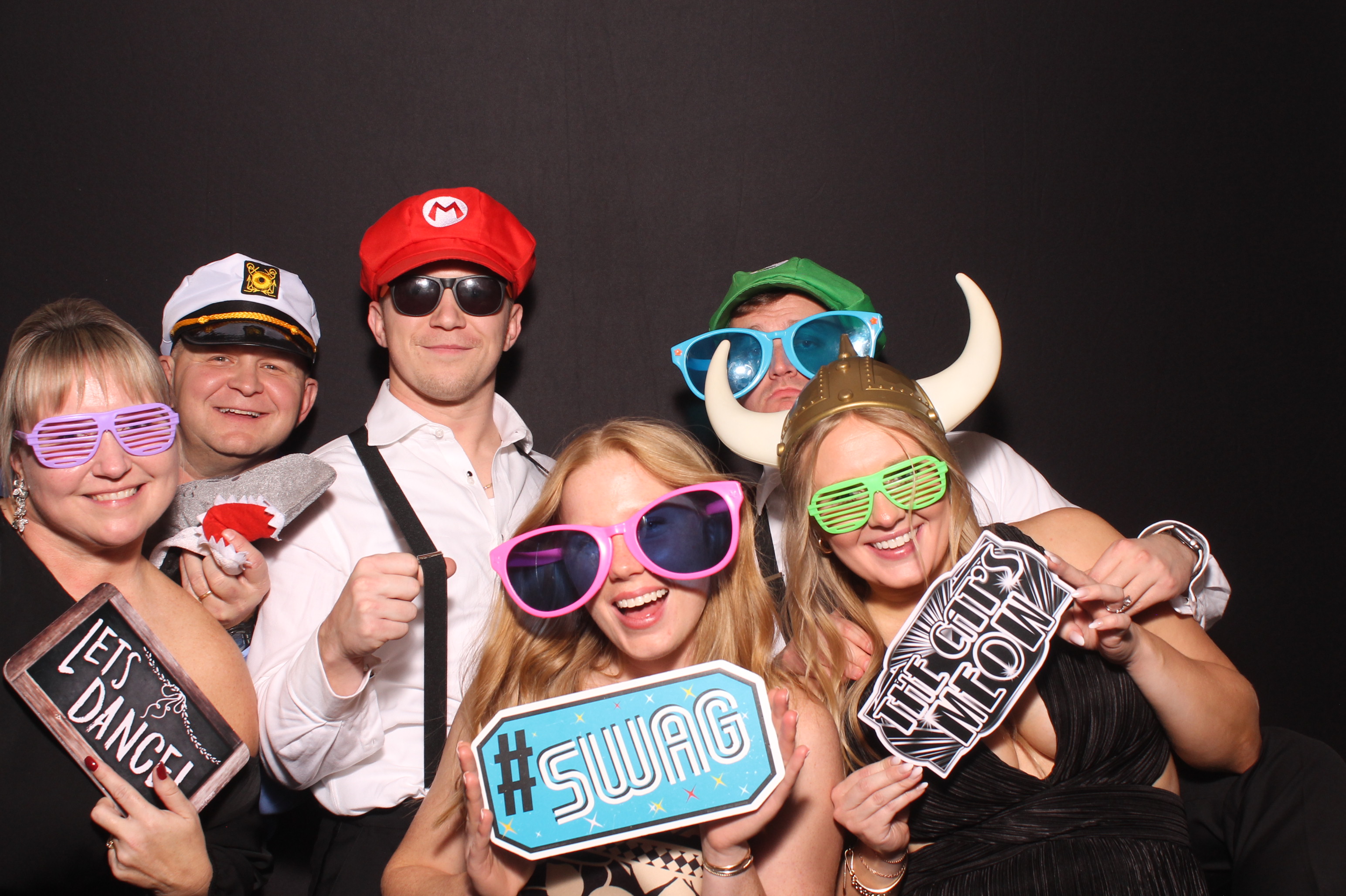 Lynn Drew Lewis Wedding | View more photos from the event at gallery.photoboothcincy.com/u/PhotoBoothCincy/Lynn-Drew-Lewis-Wedding