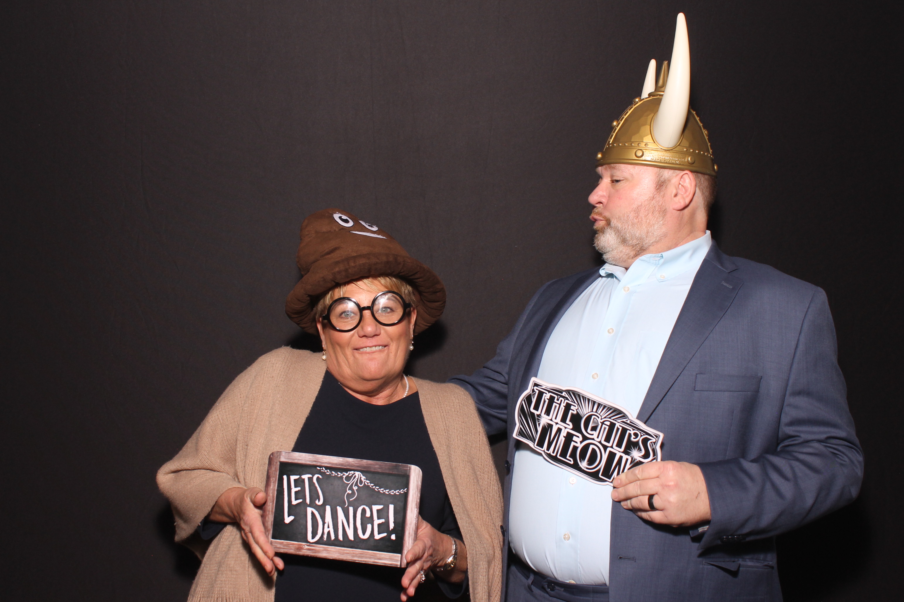 Lynn Drew Lewis Wedding | View more photos from the event at gallery.photoboothcincy.com/u/PhotoBoothCincy/Lynn-Drew-Lewis-Wedding