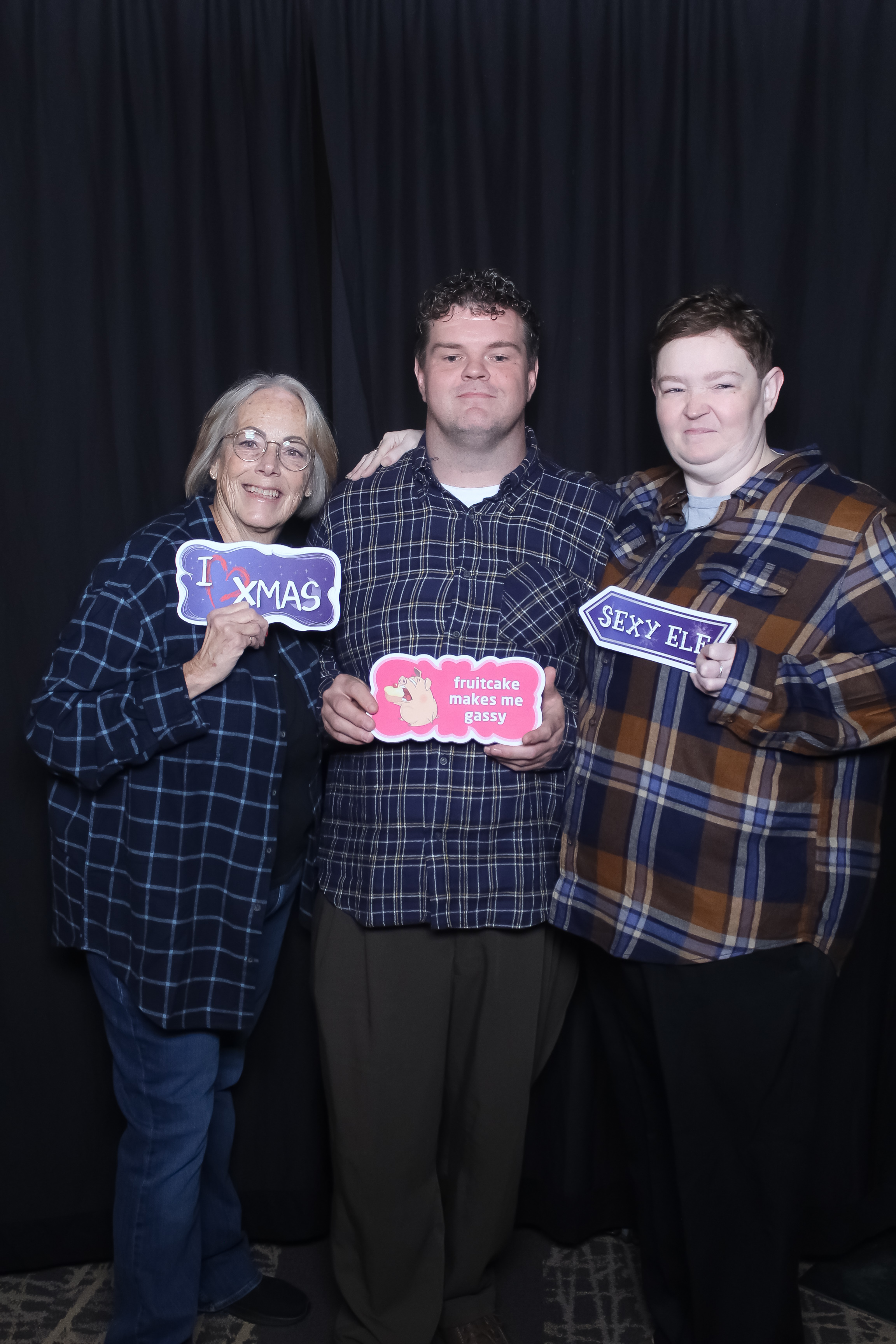 MVG Adult Holiday Party | View more photos from the event at gallery.photoboothcincy.com/u/PhotoBoothCincy/MVG-Adult-Holiday-Party