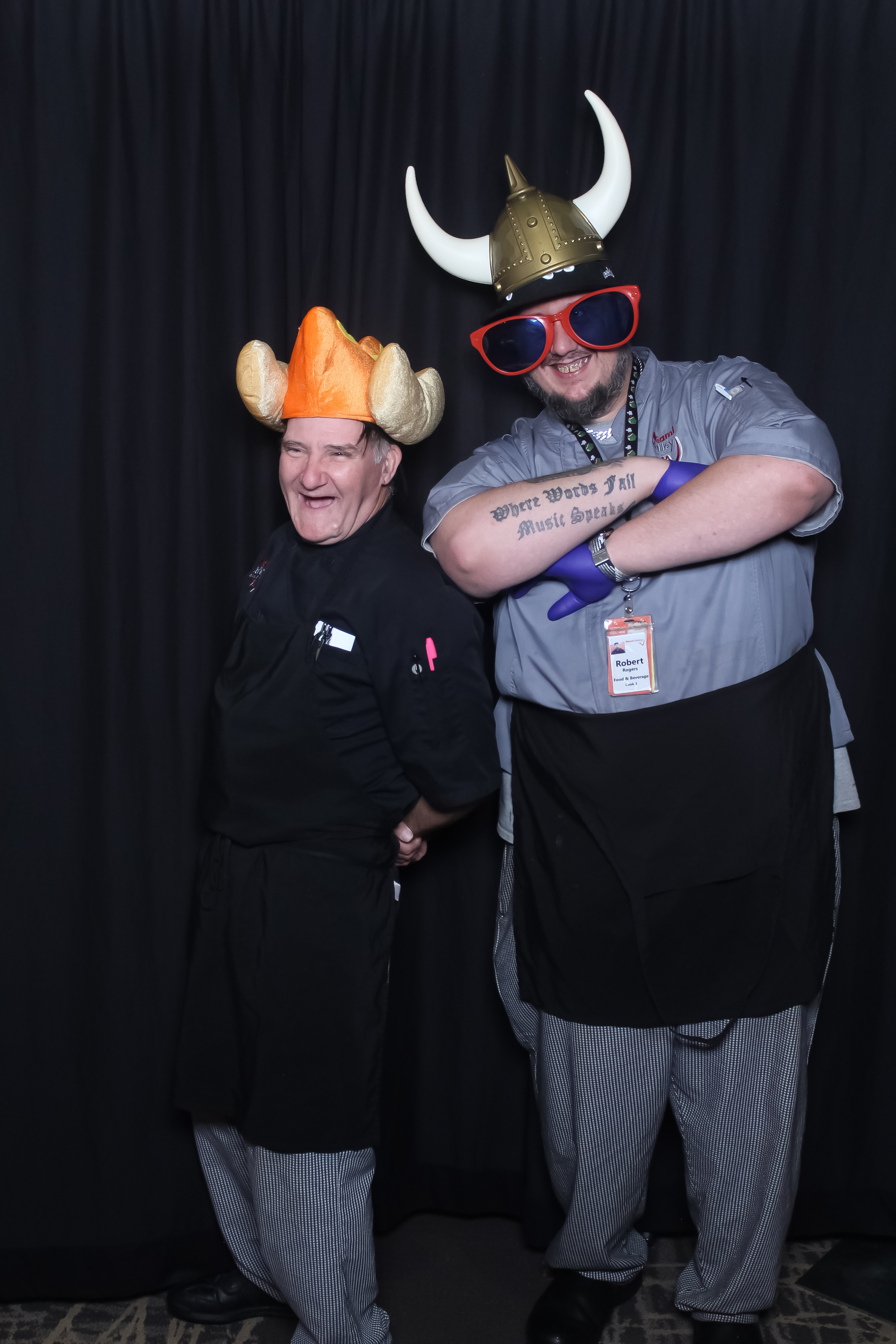 MVG Adult Holiday Party | View more photos from the event at gallery.photoboothcincy.com/u/PhotoBoothCincy/MVG-Adult-Holiday-Party