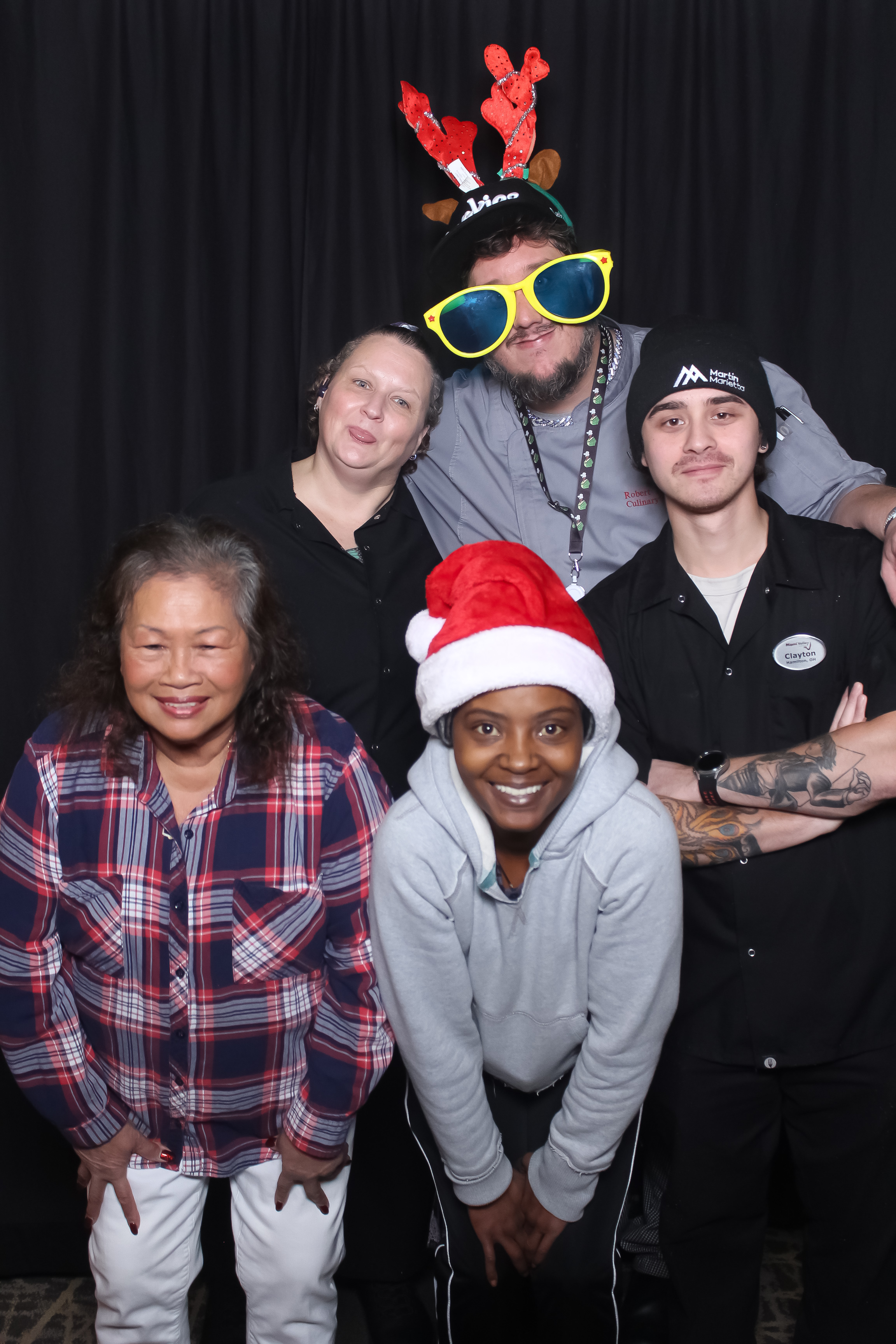 MVG Adult Holiday Party | View more photos from the event at gallery.photoboothcincy.com/u/PhotoBoothCincy/MVG-Adult-Holiday-Party