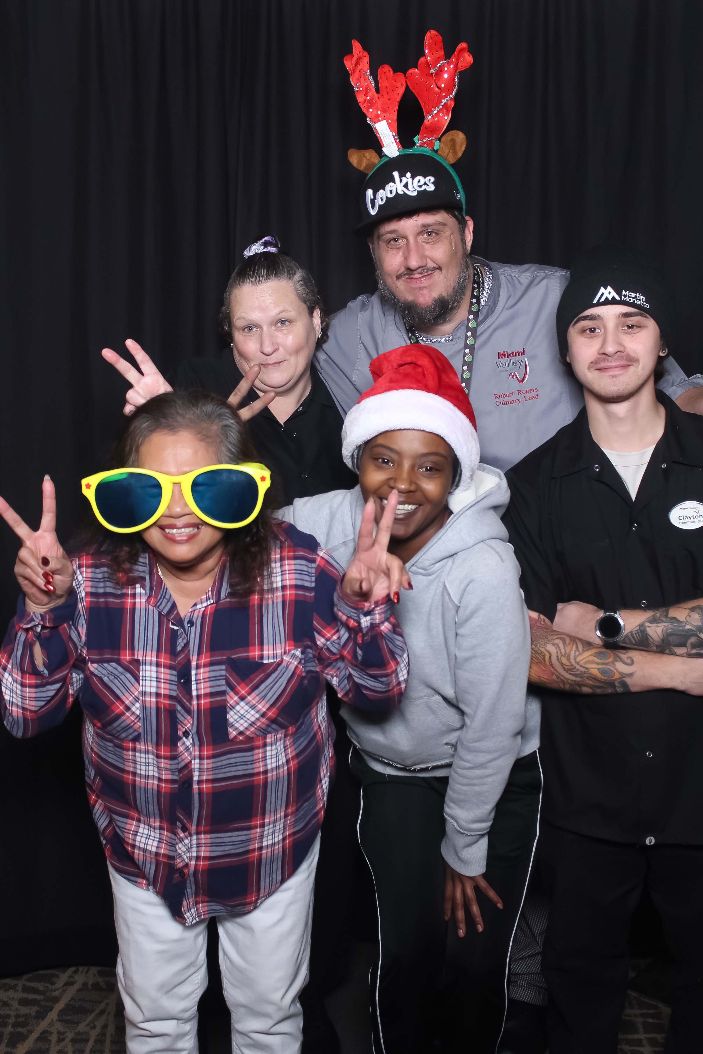MVG Adult Holiday Party | View more photos from the event at gallery.photoboothcincy.com/u/PhotoBoothCincy/MVG-Adult-Holiday-Party