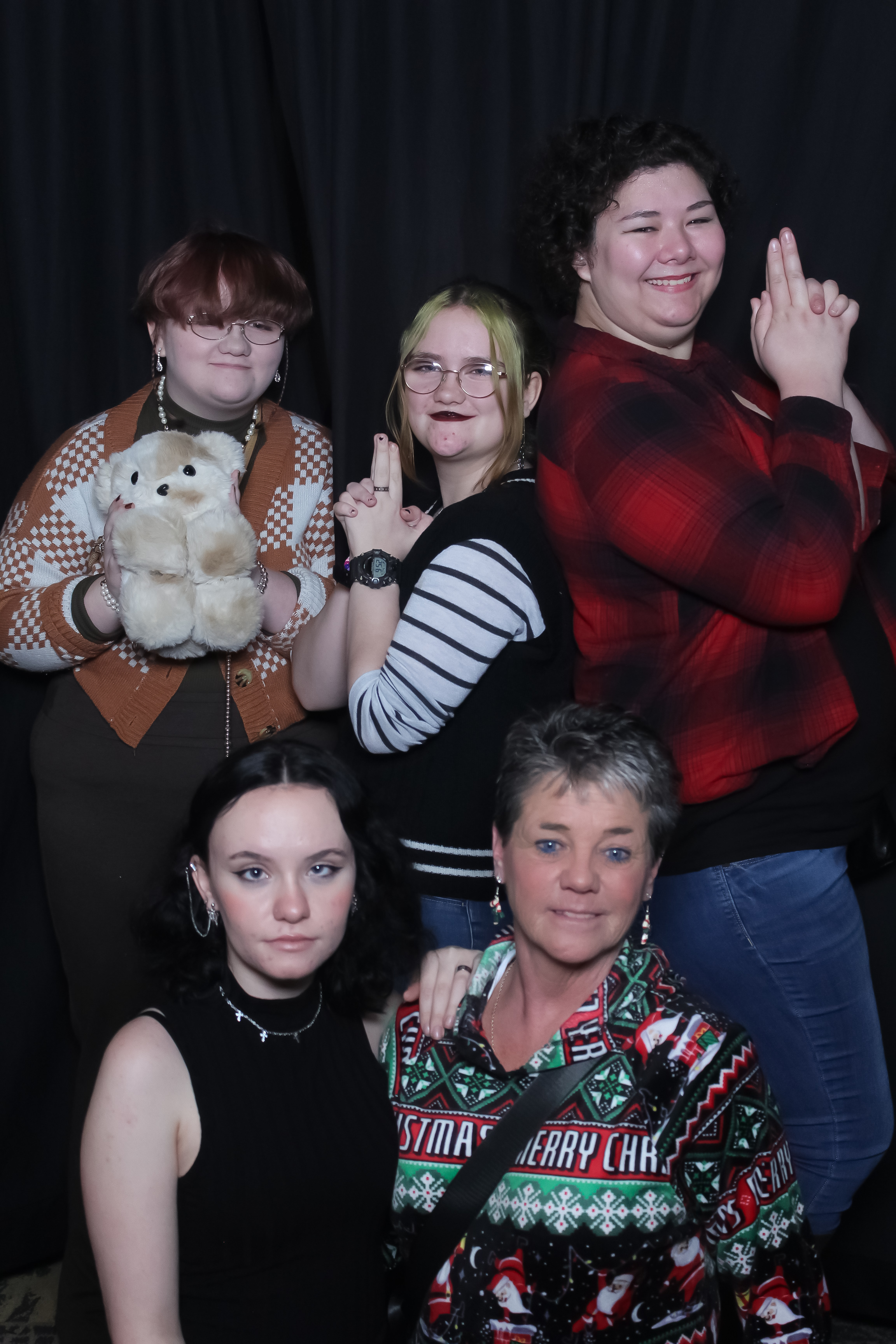 MVG Adult Holiday Party | View more photos from the event at gallery.photoboothcincy.com/u/PhotoBoothCincy/MVG-Adult-Holiday-Party