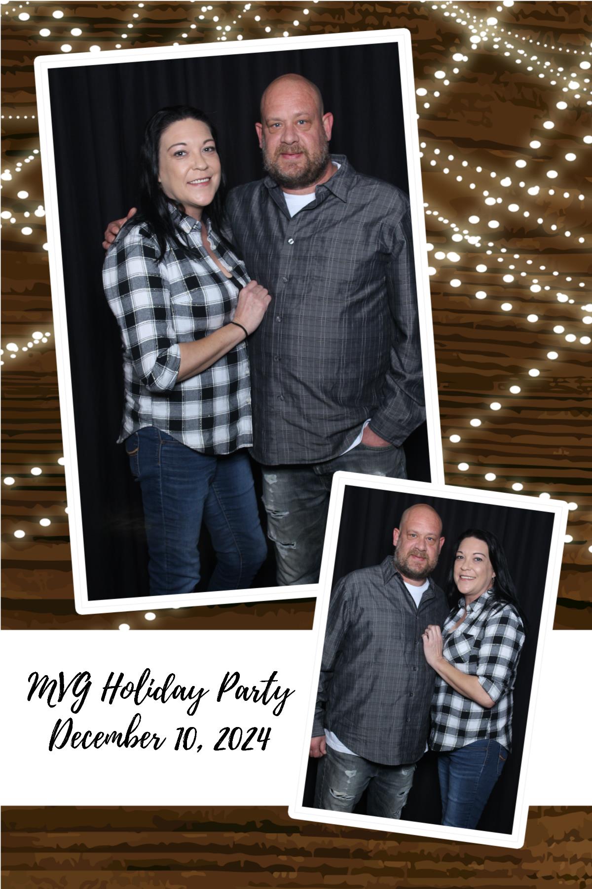 MVG Adult Holiday Party | View more photos from the event at gallery.photoboothcincy.com/u/PhotoBoothCincy/MVG-Adult-Holiday-Party